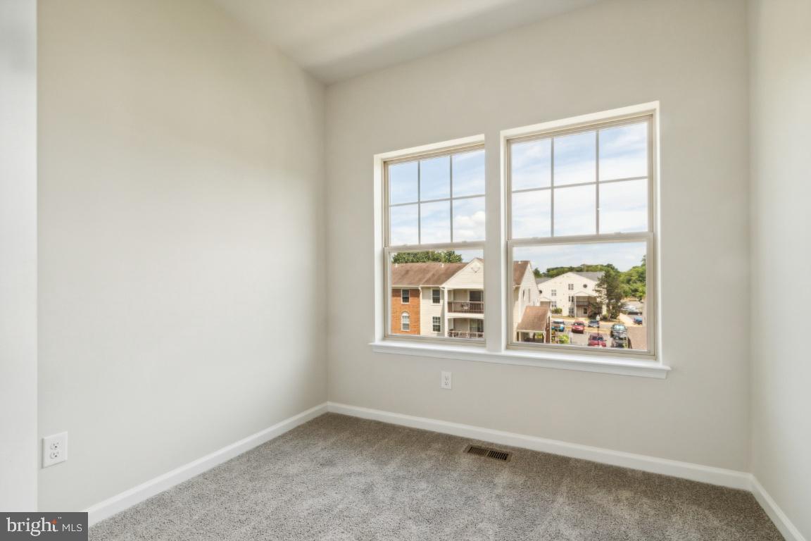 9377 Barnes Loop