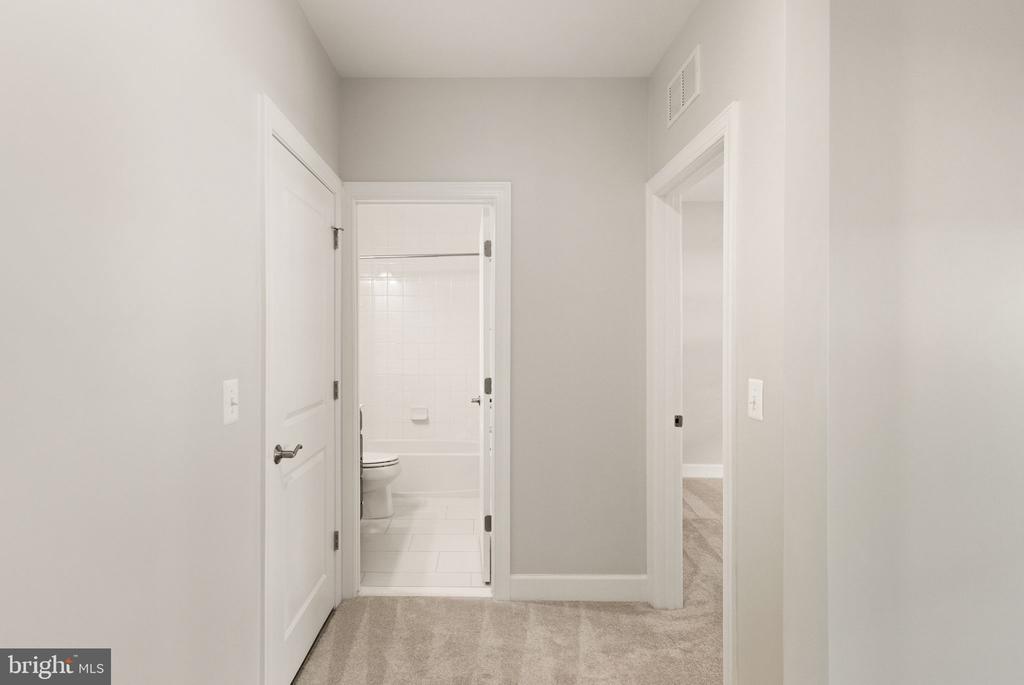 10420 Ratcliffe Trl