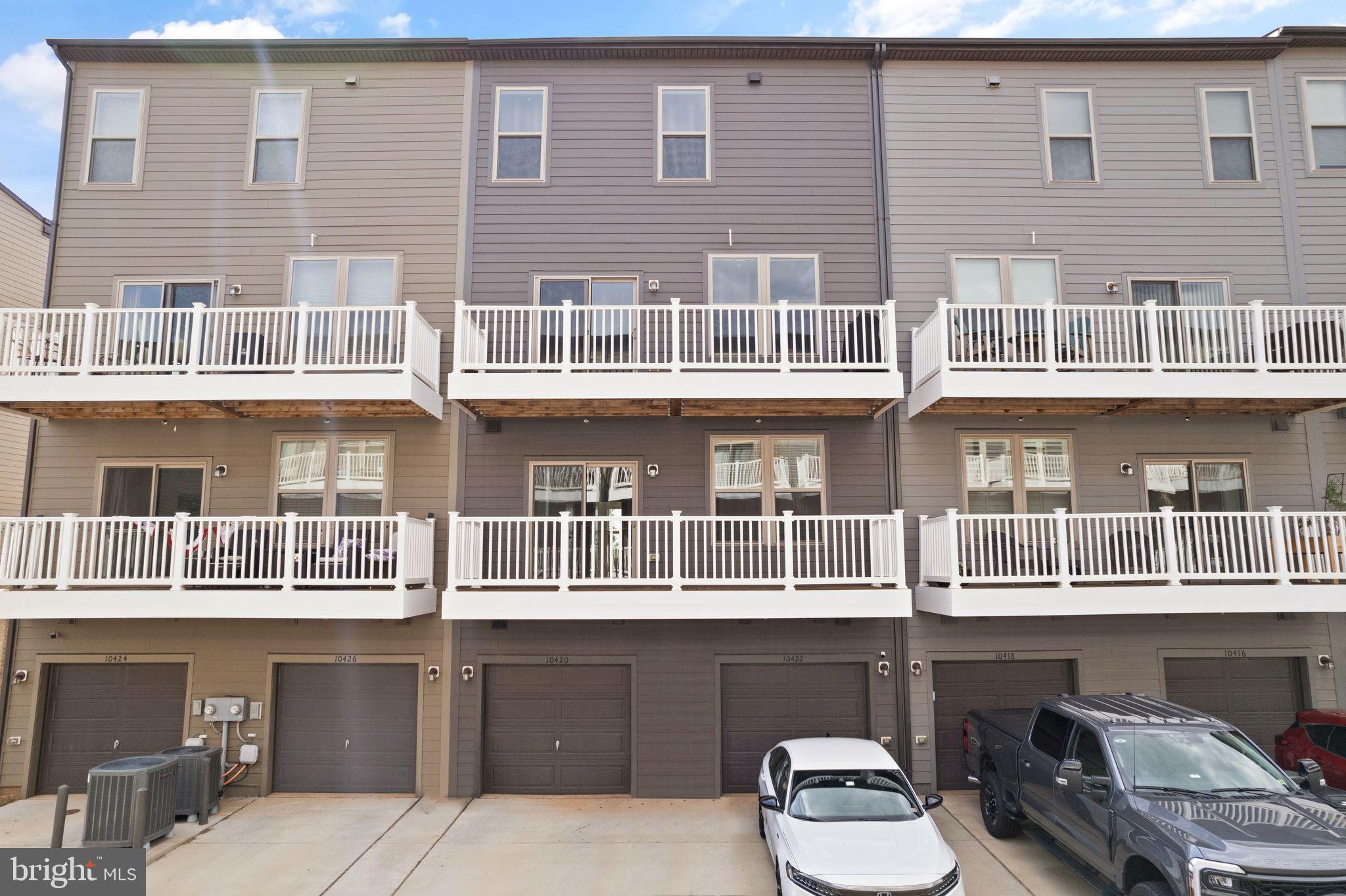 10420 Ratcliffe Trl