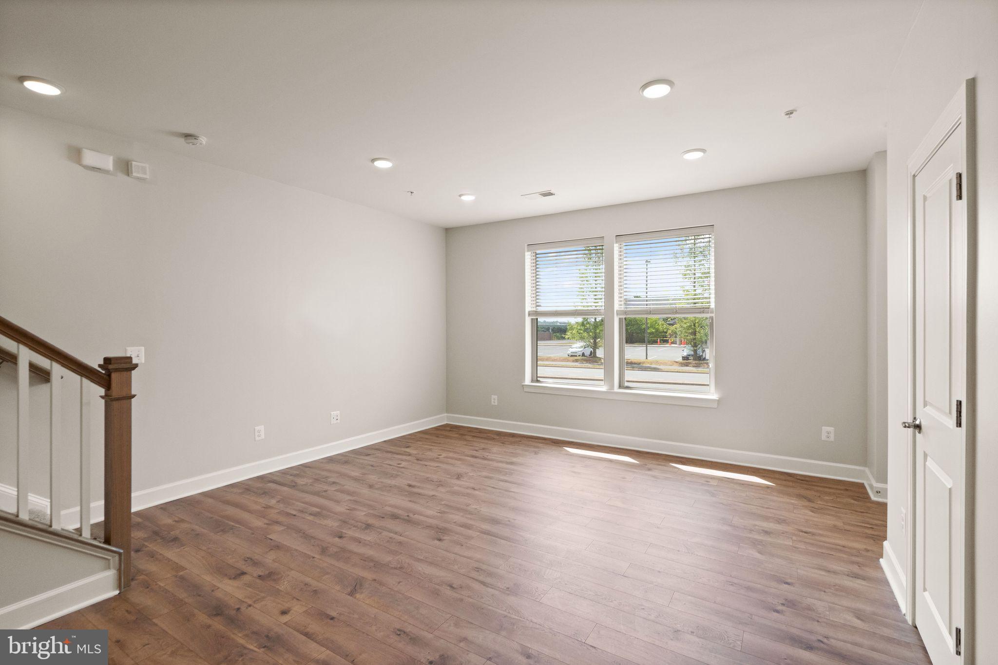 10420 Ratcliffe Trl