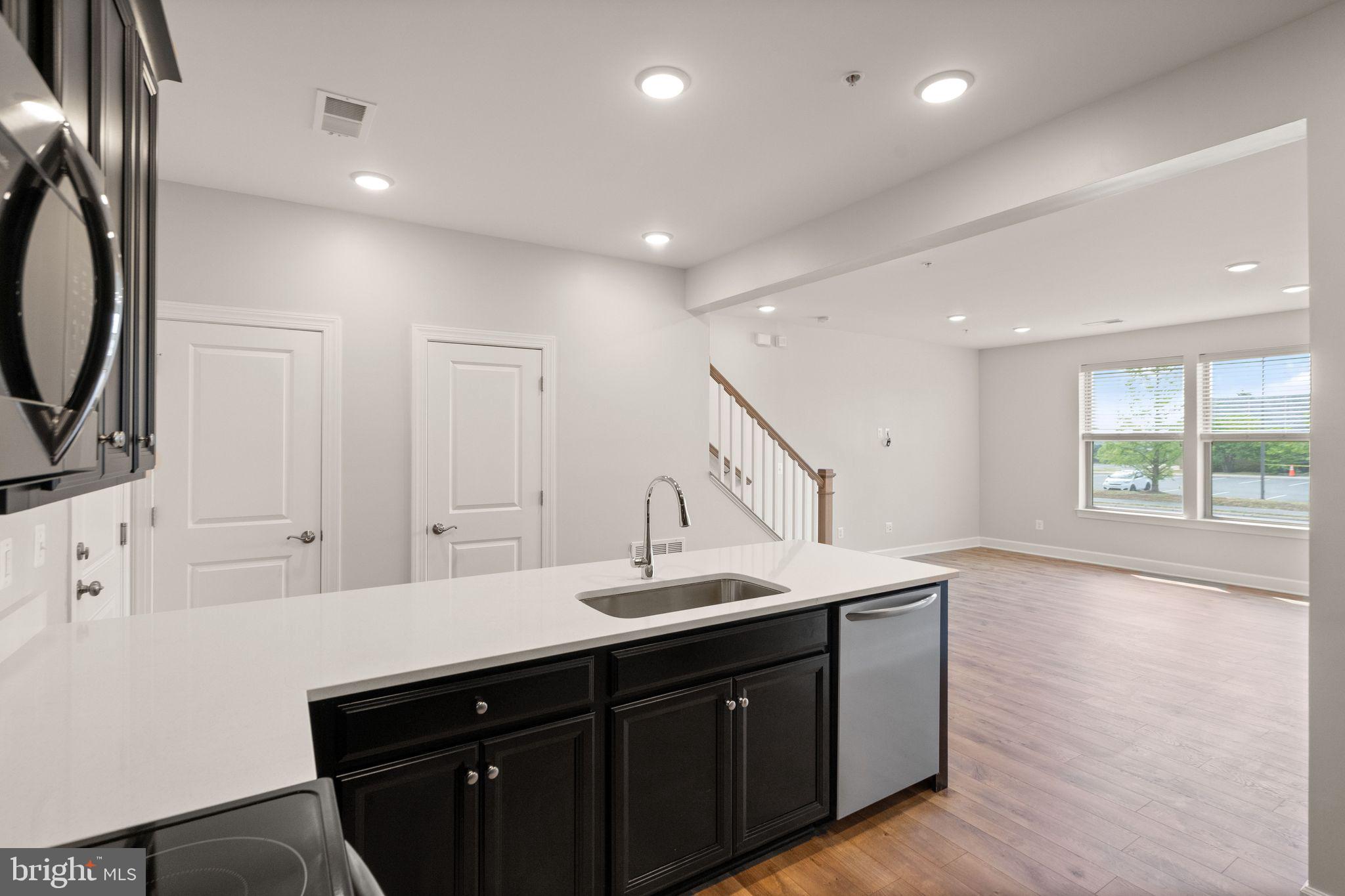 10420 Ratcliffe Trl