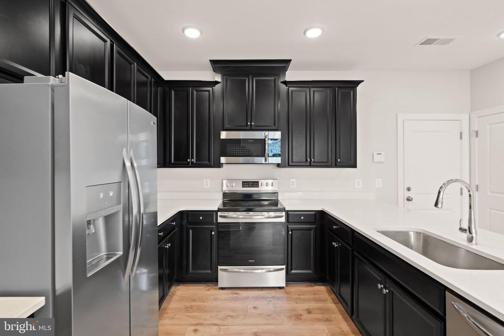 10420 Ratcliffe Trl