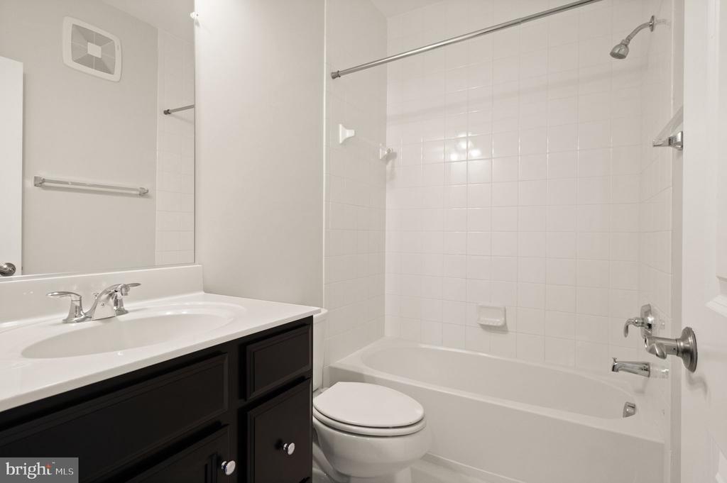 10420 Ratcliffe Trl