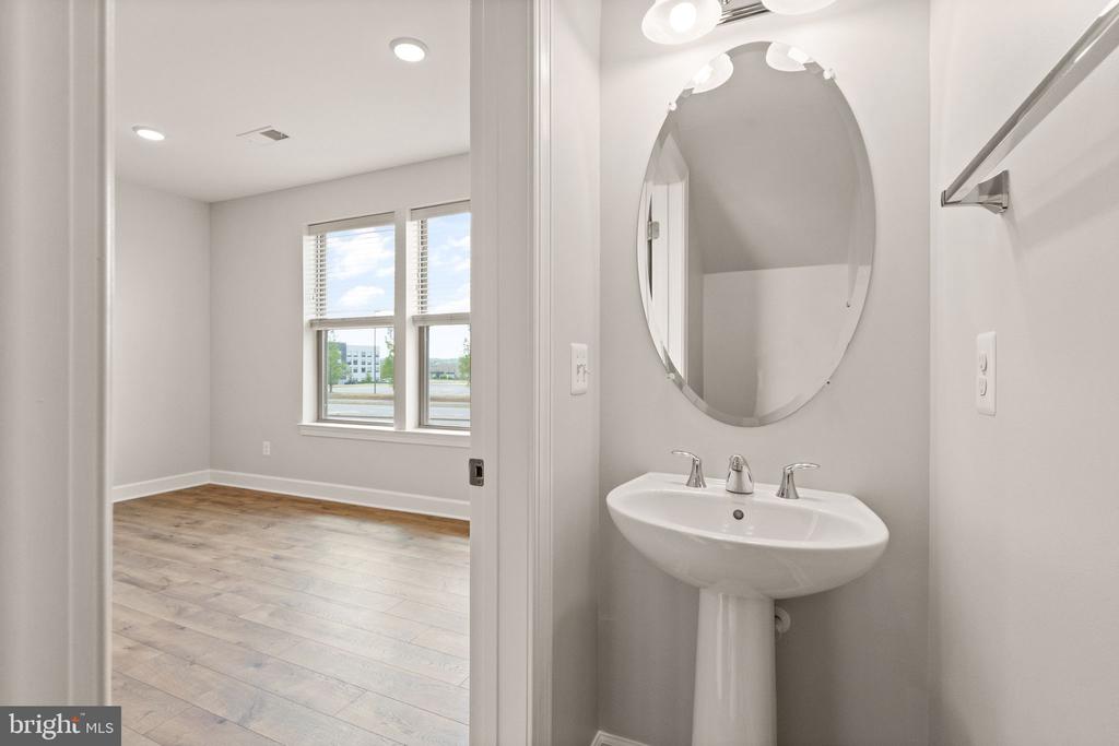10420 Ratcliffe Trl