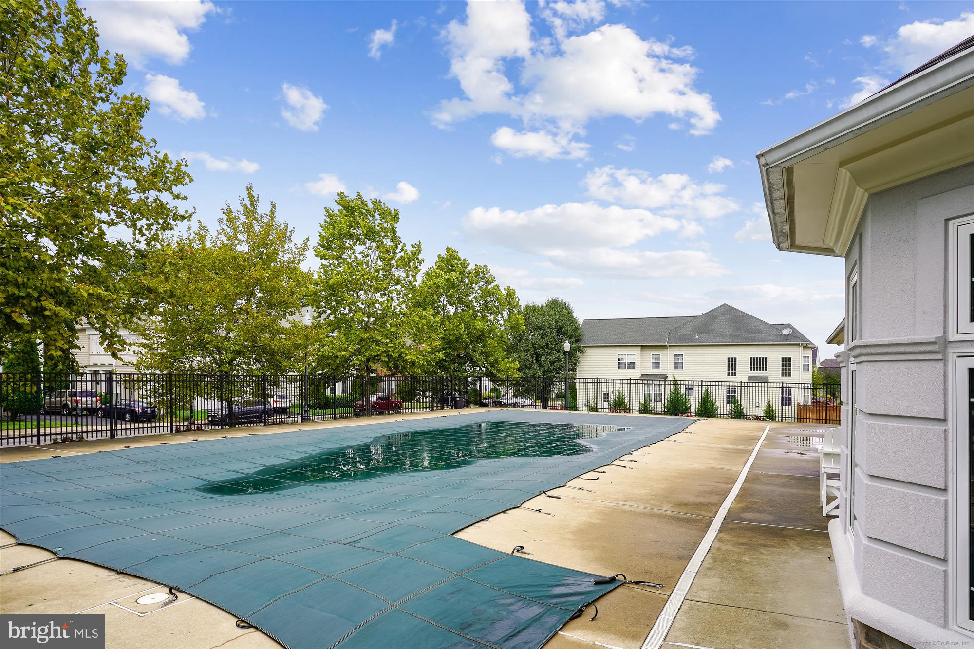 9289 Sumner Lake Blvd