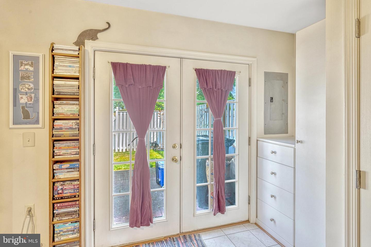 10261 Calypso Dr