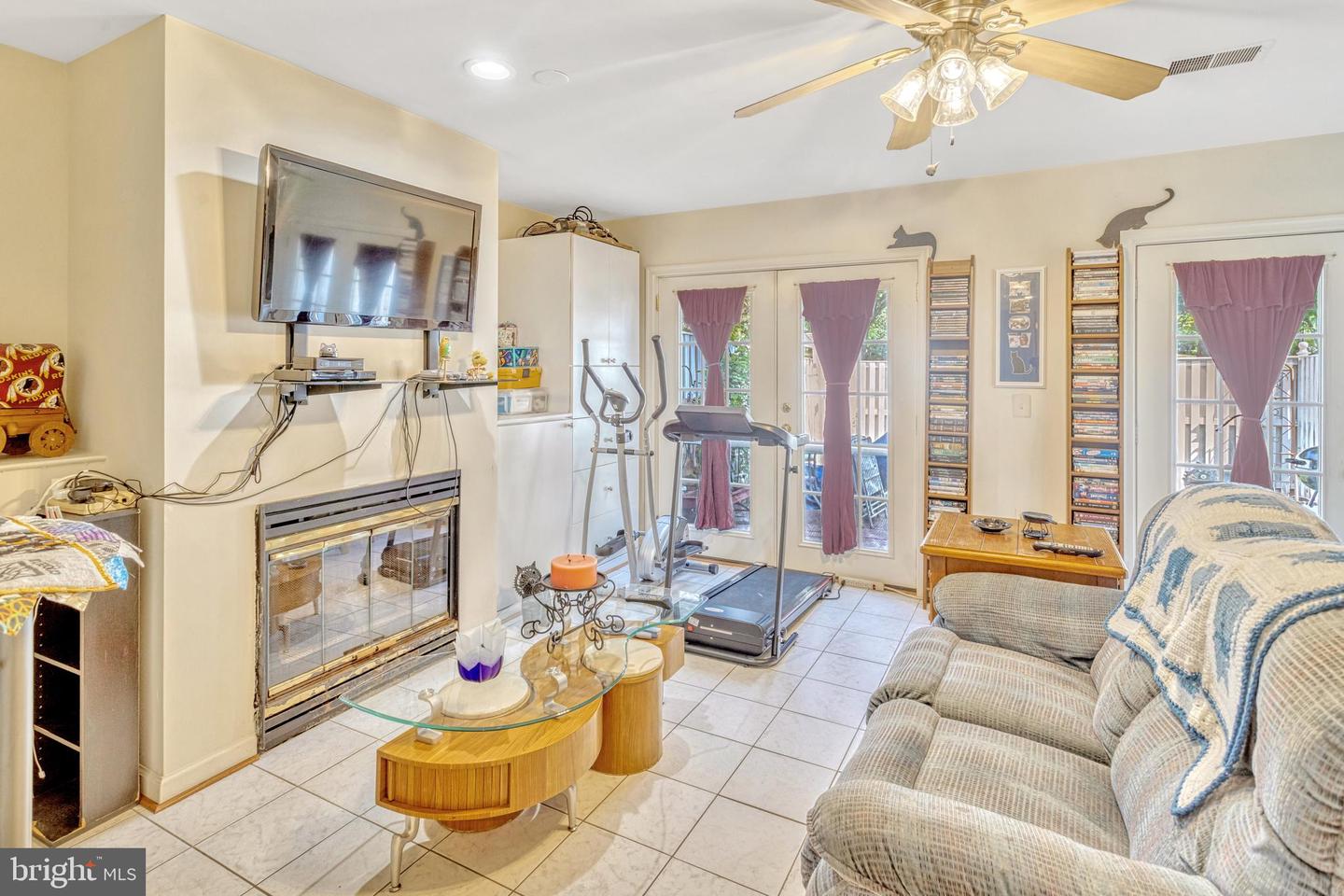 10261 Calypso Dr