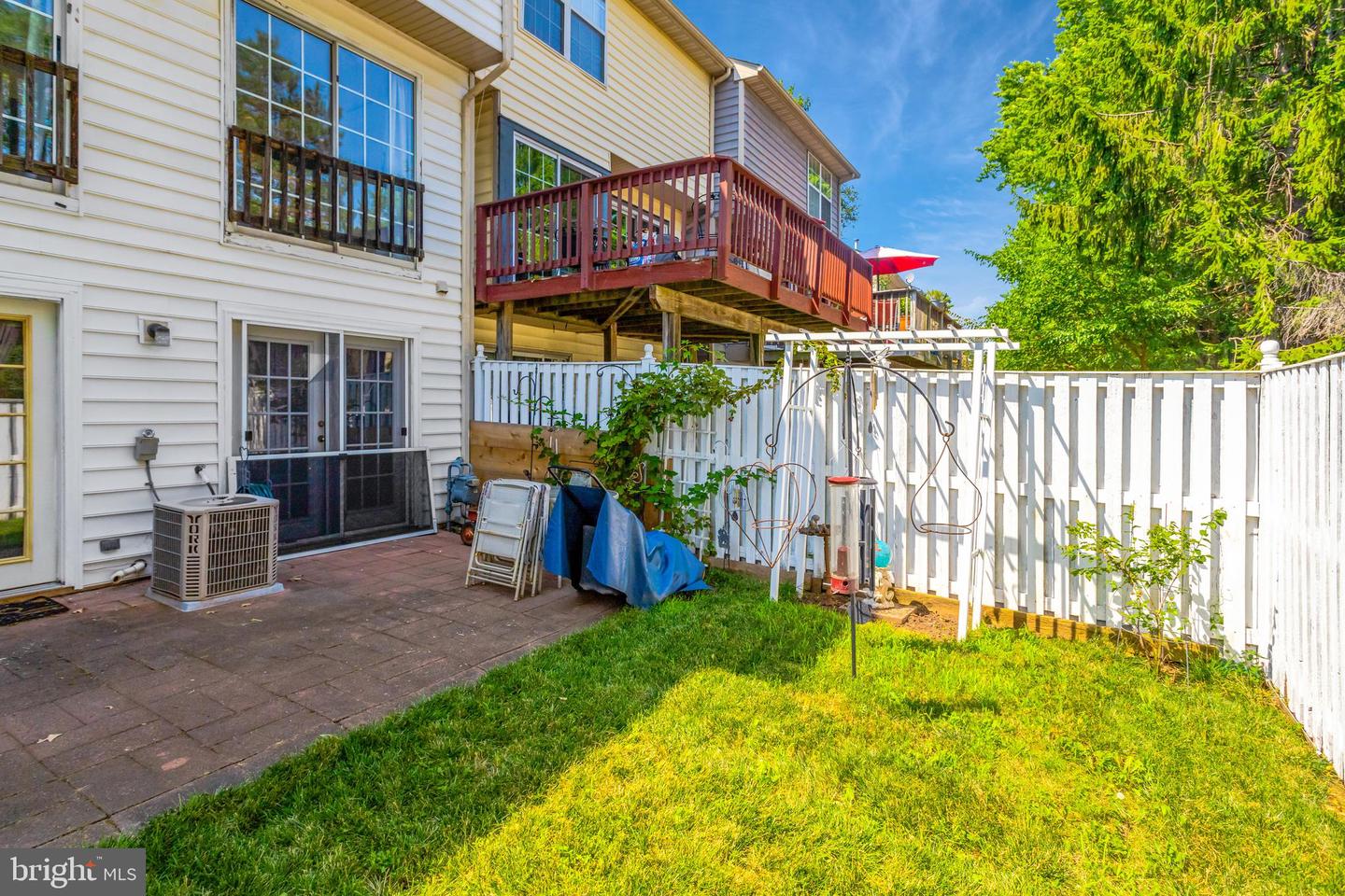 10261 Calypso Dr