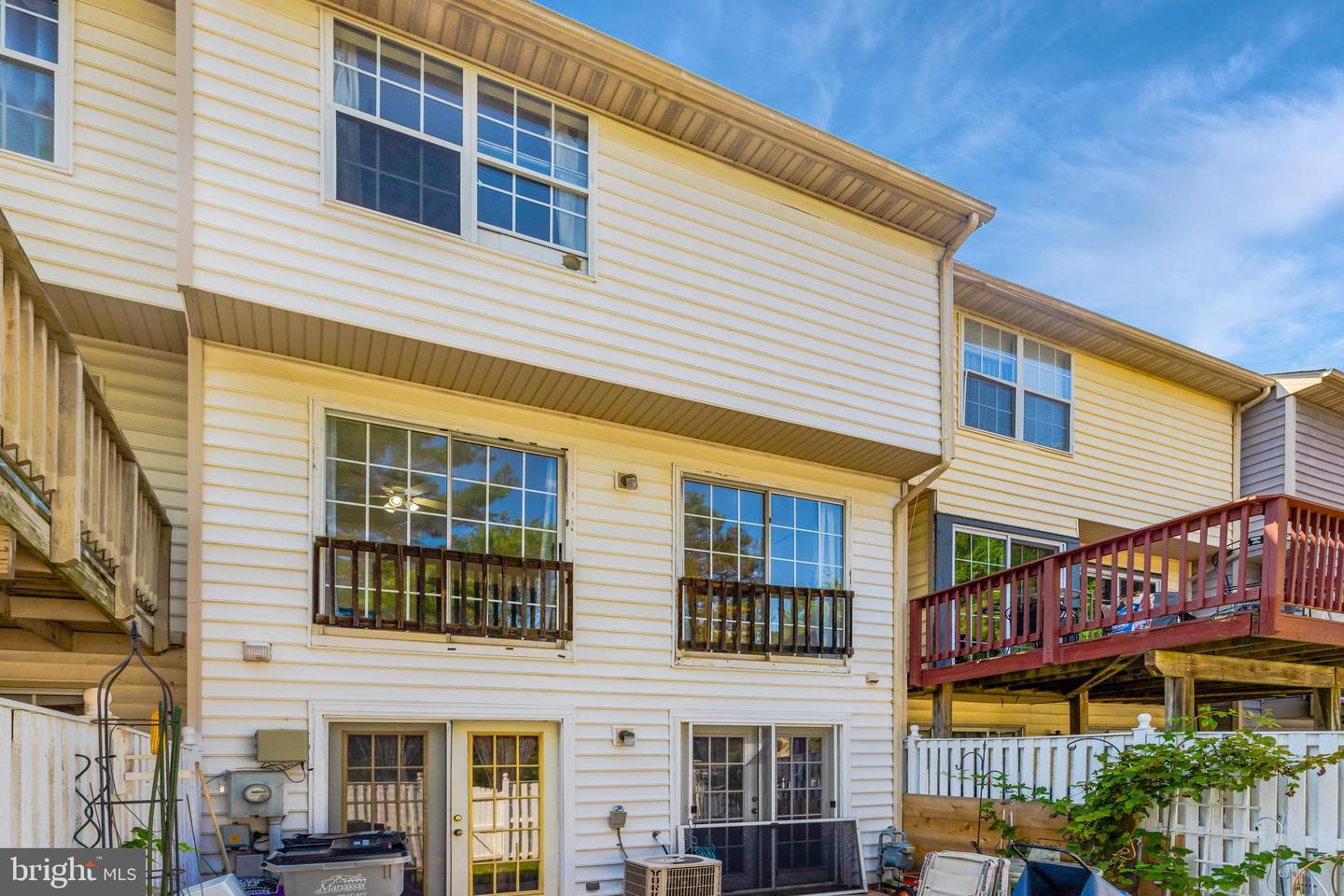 10261 Calypso Dr