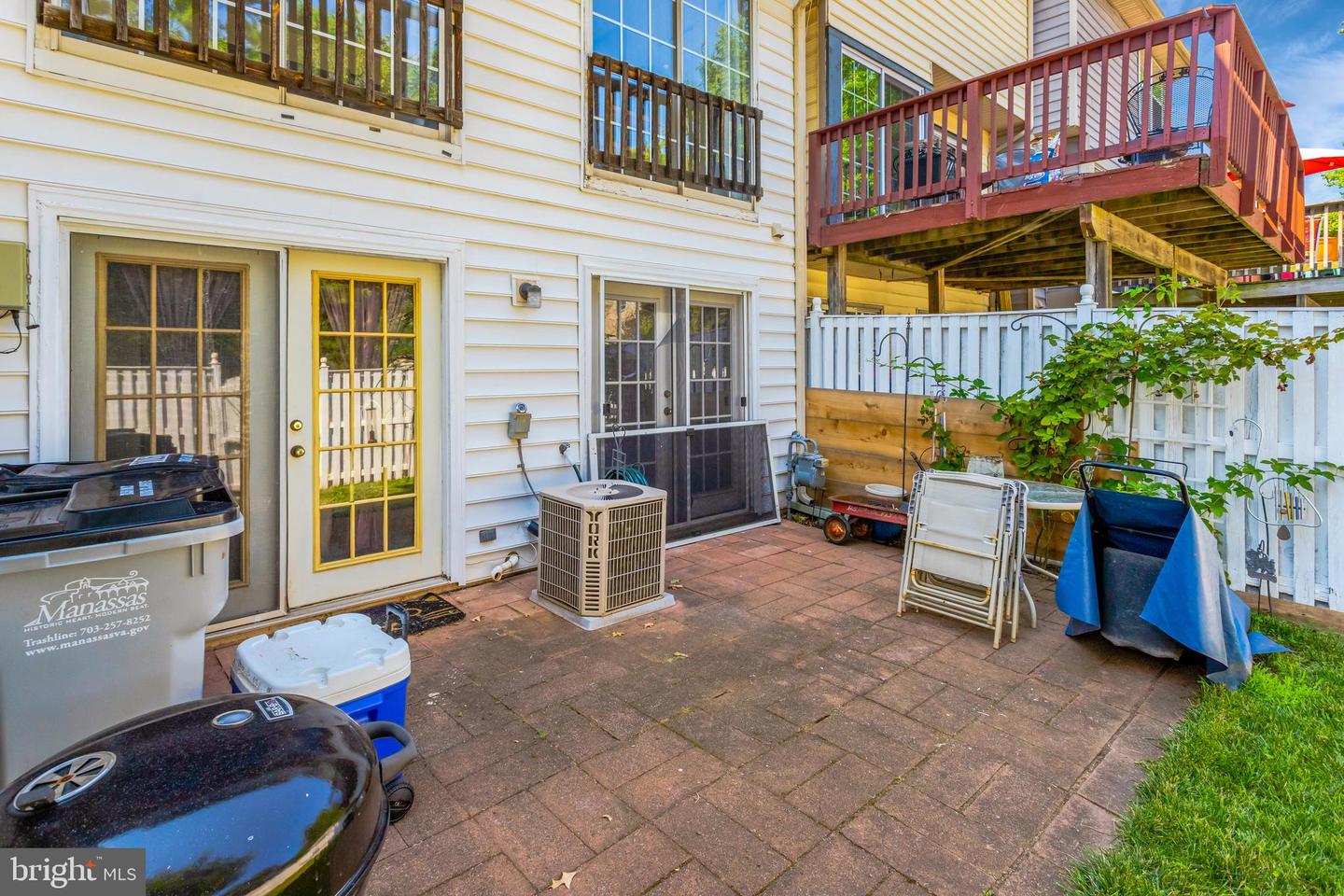10261 Calypso Dr