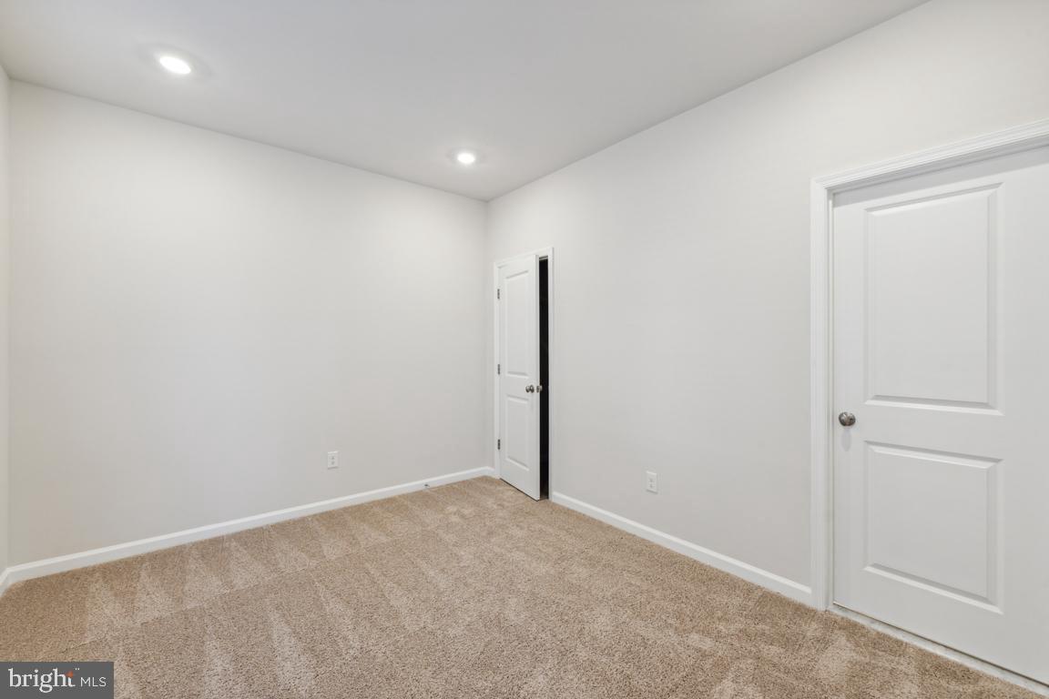 9475 Prince William