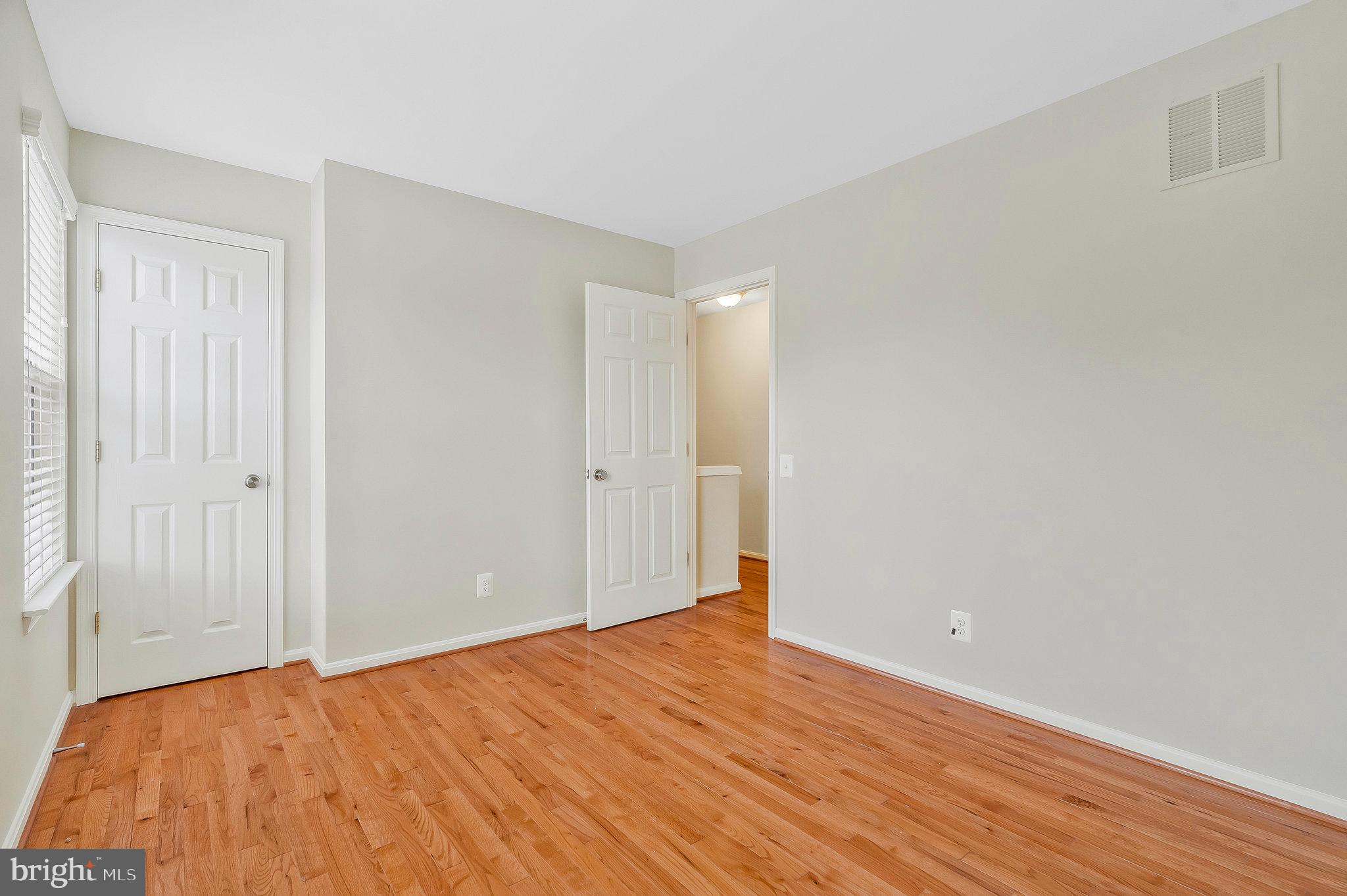 9335 CAMPHOR CT