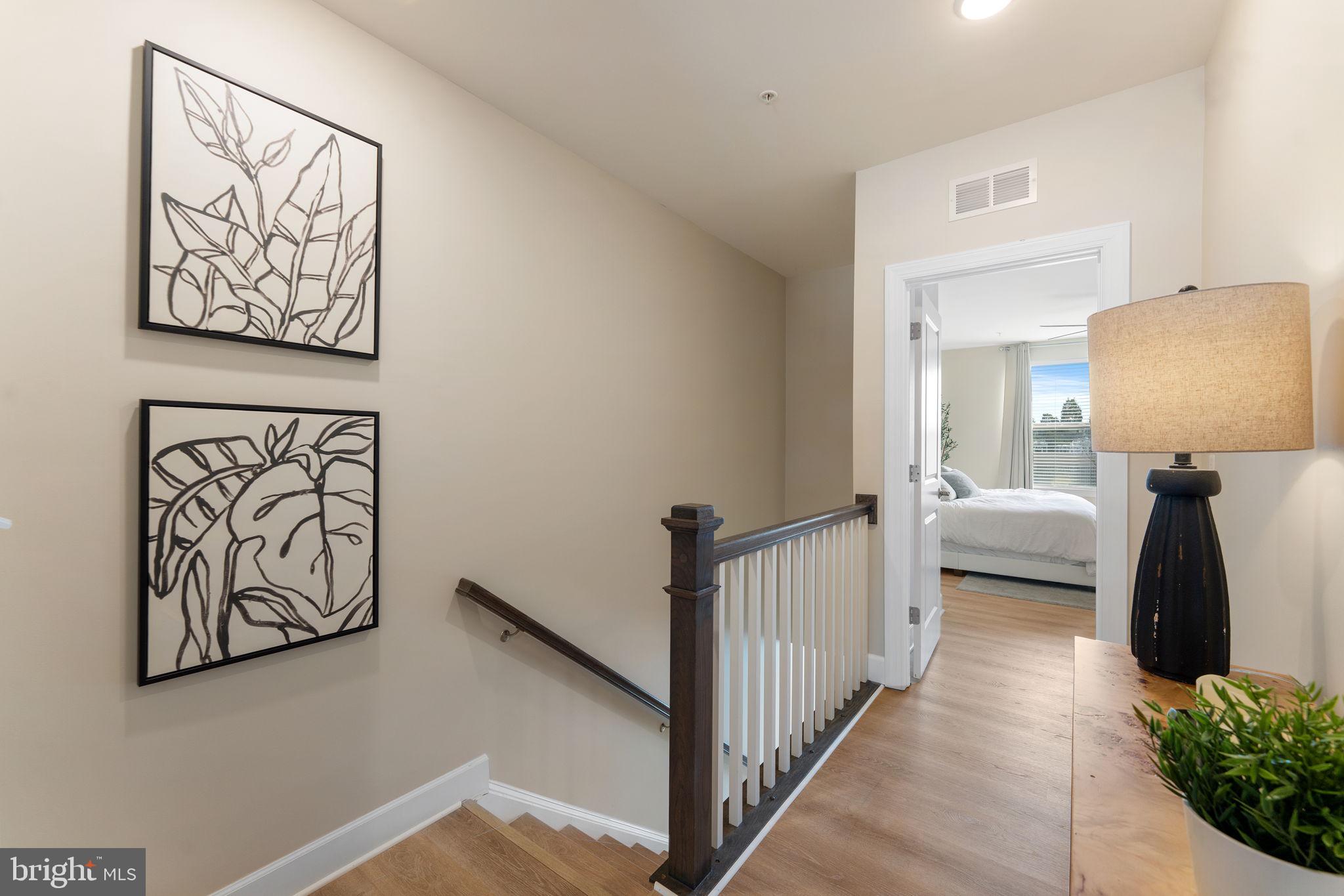 10439 RATCLIFFE TRL