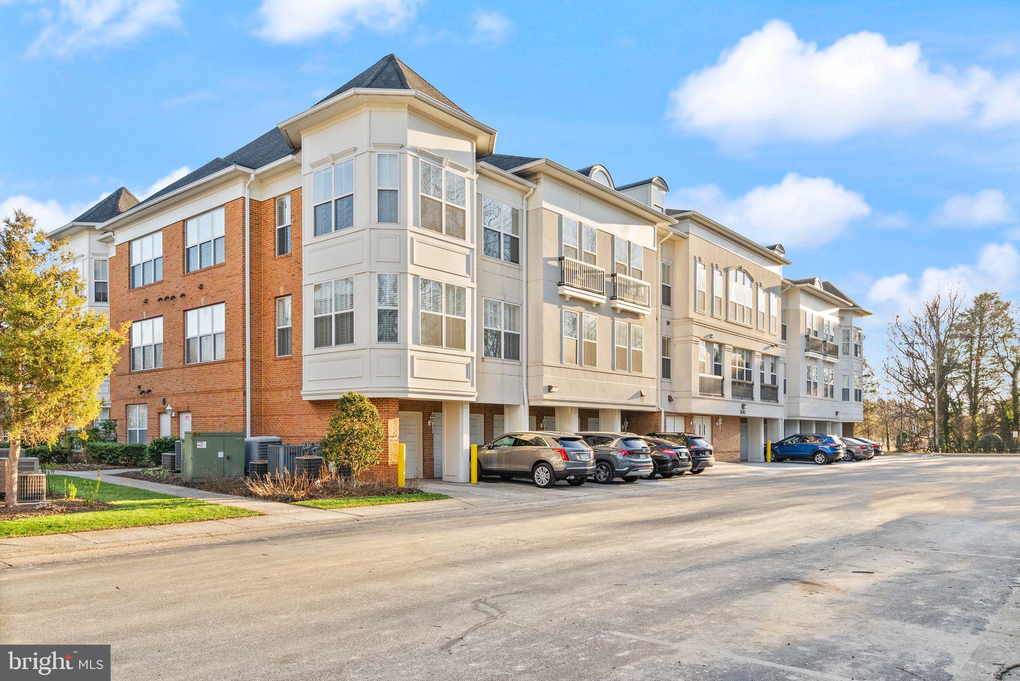 8610 Liberty Trl #102