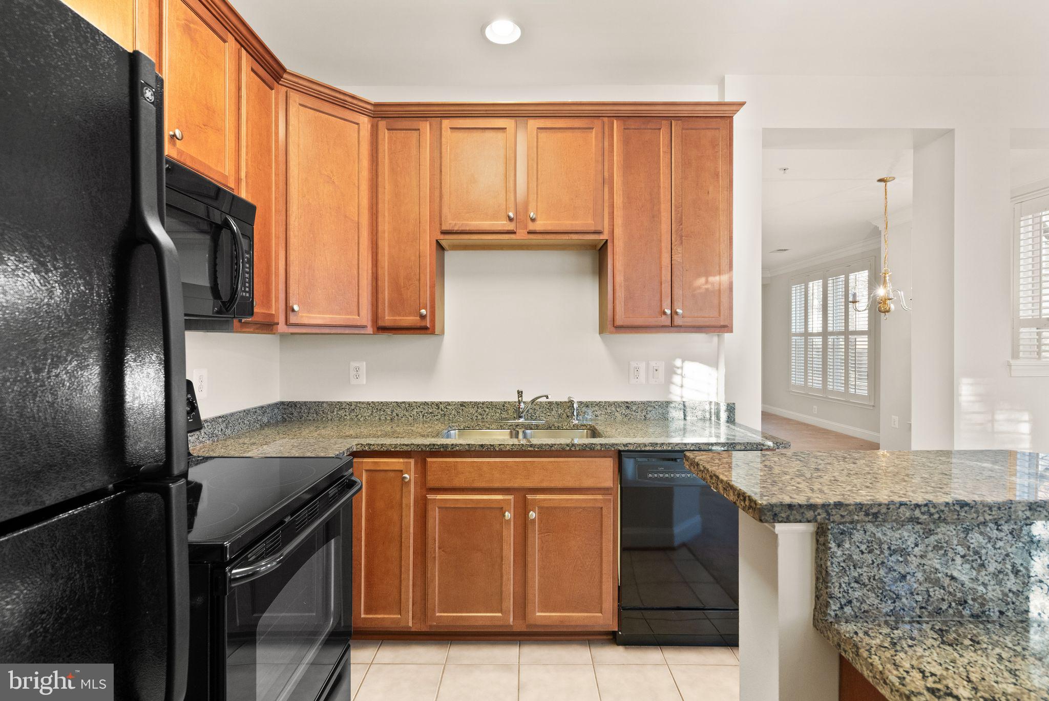 8610 Liberty Trl #102