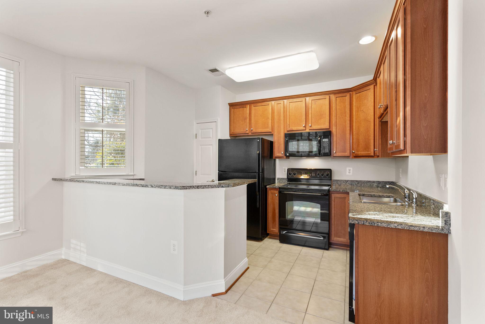 8610 Liberty Trl #102