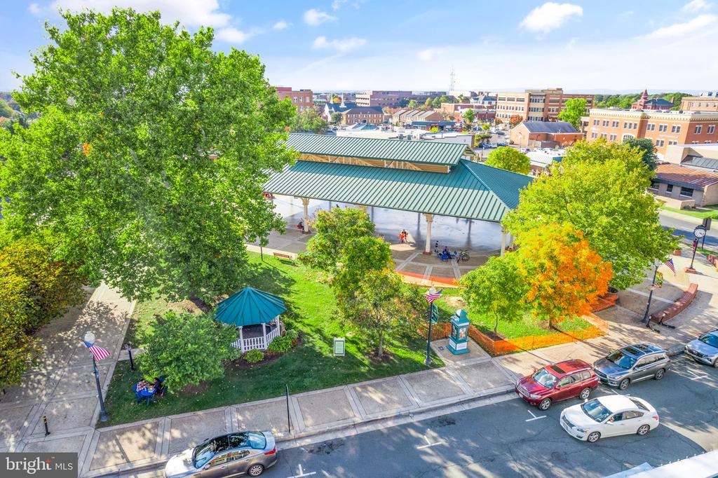 8610 Liberty Trl #102