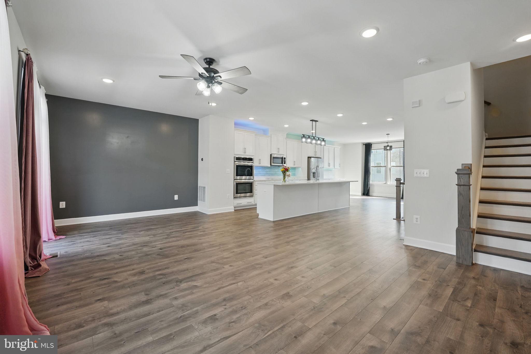 9870 Buchanan Loop