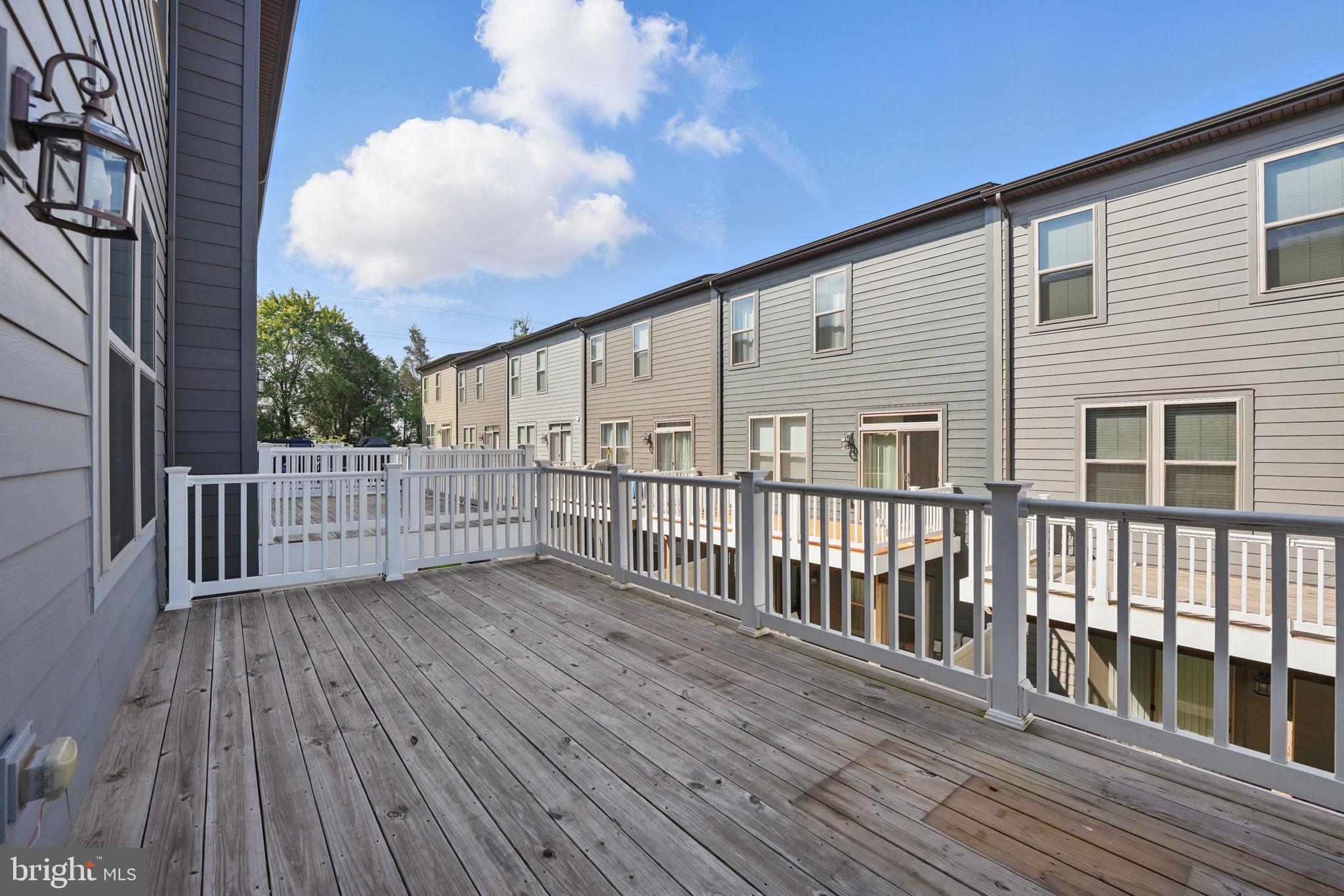 9870 Buchanan Loop