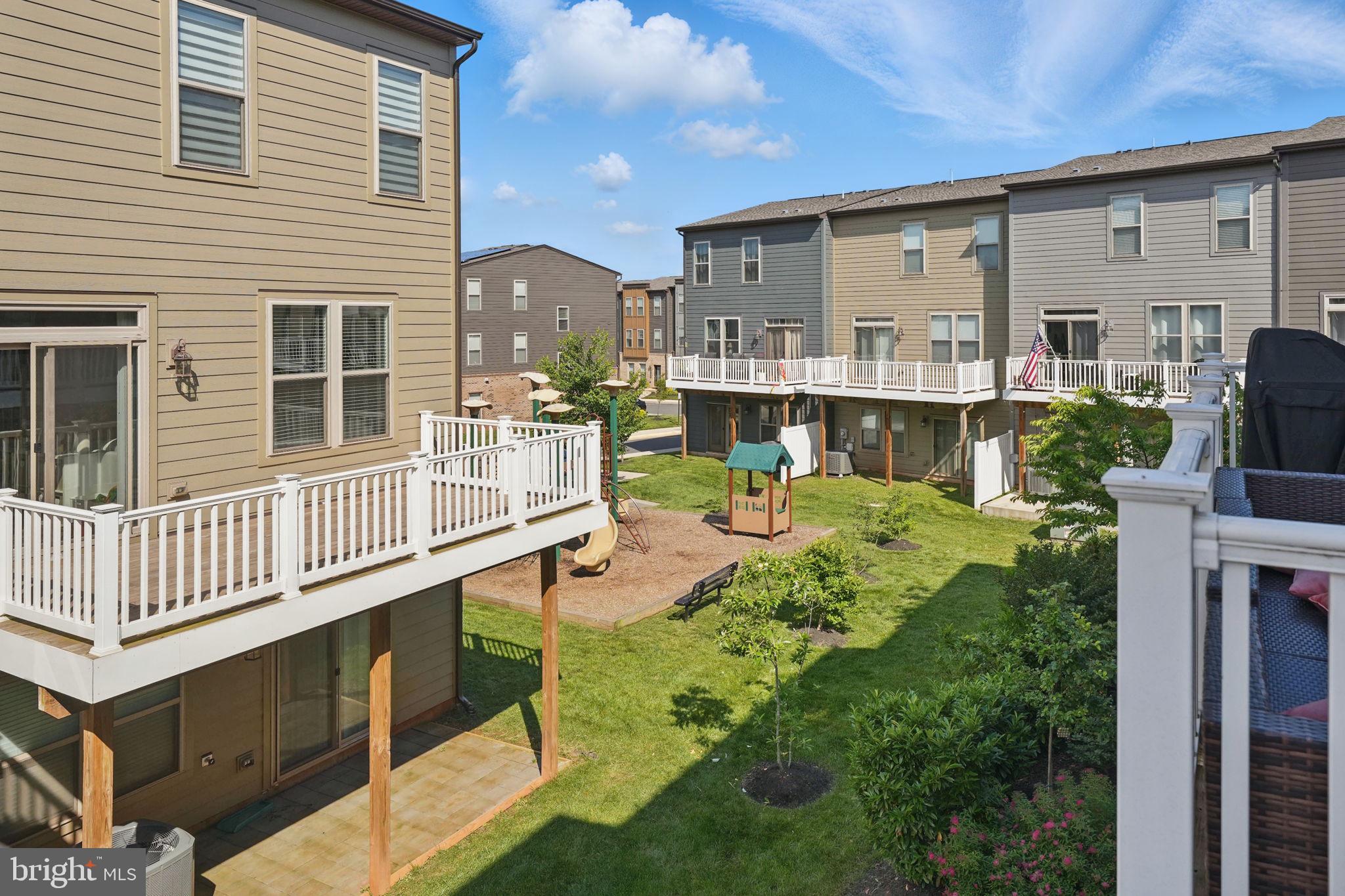 9870 Buchanan Loop