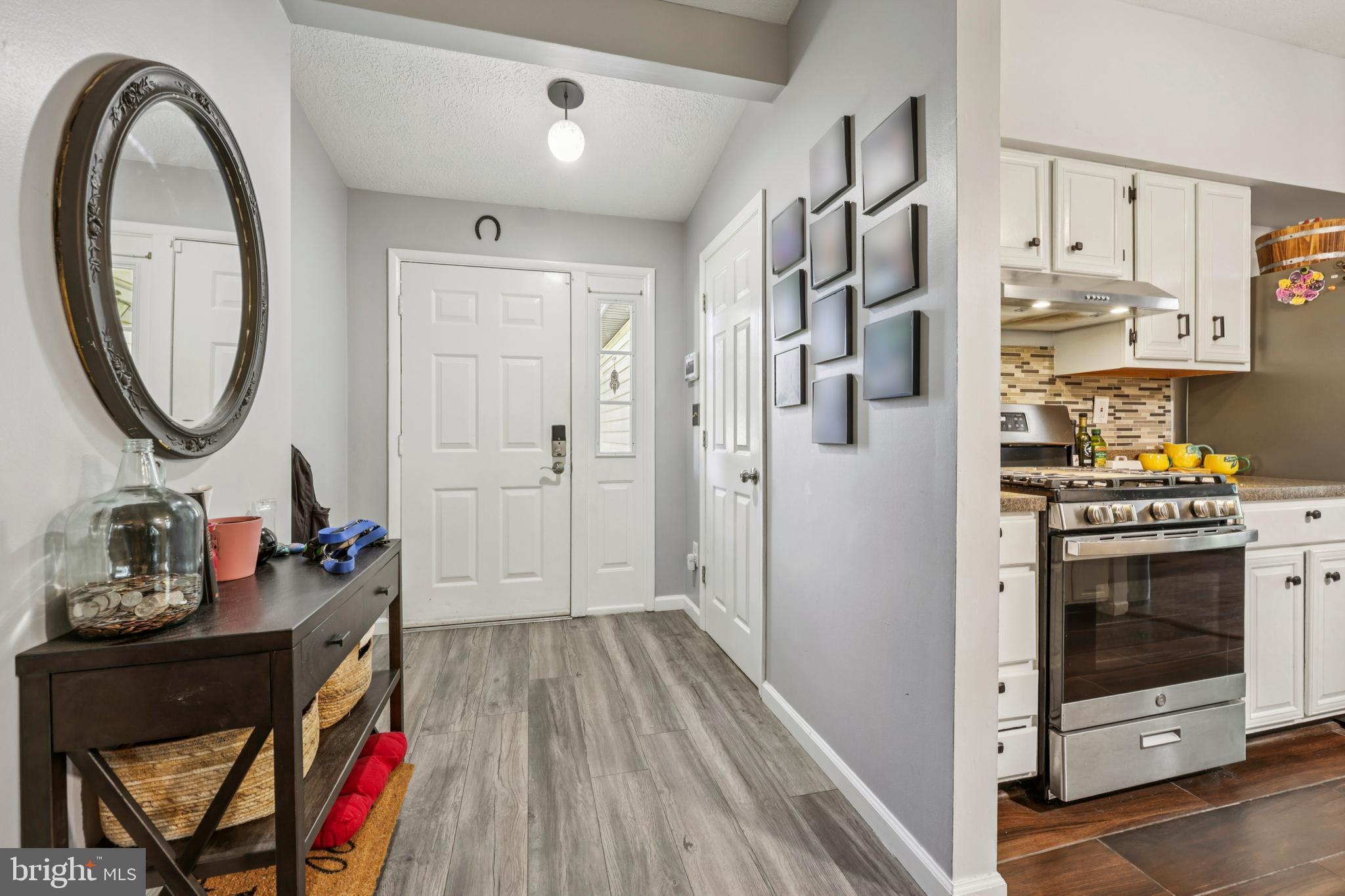 10235 Foxborough Ct