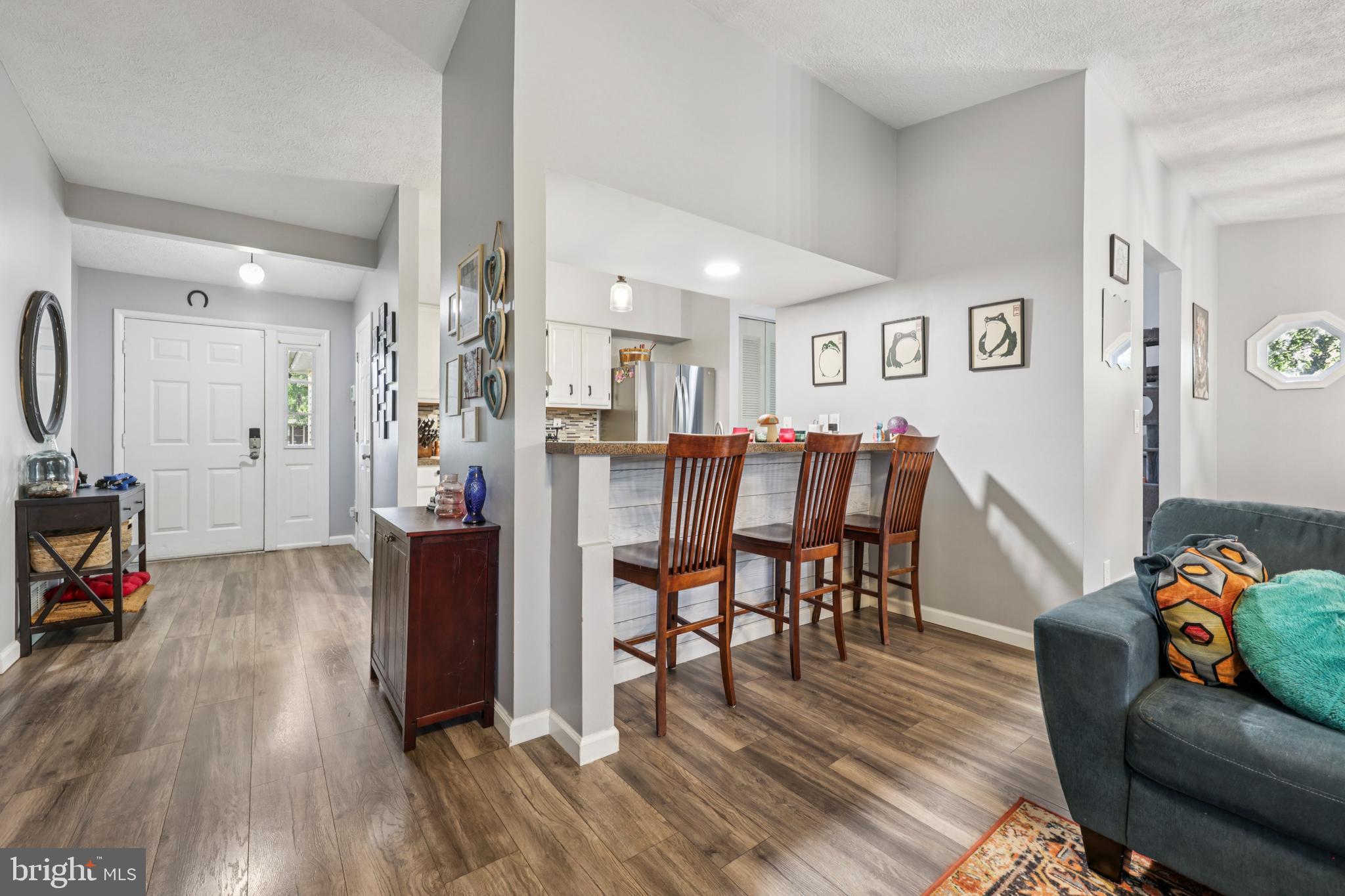 10235 Foxborough Ct