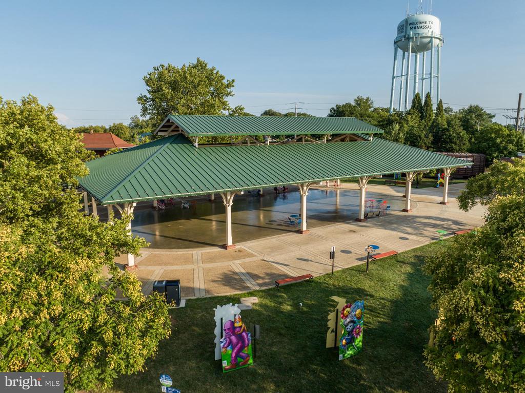 9439 STONEWALL ROAD