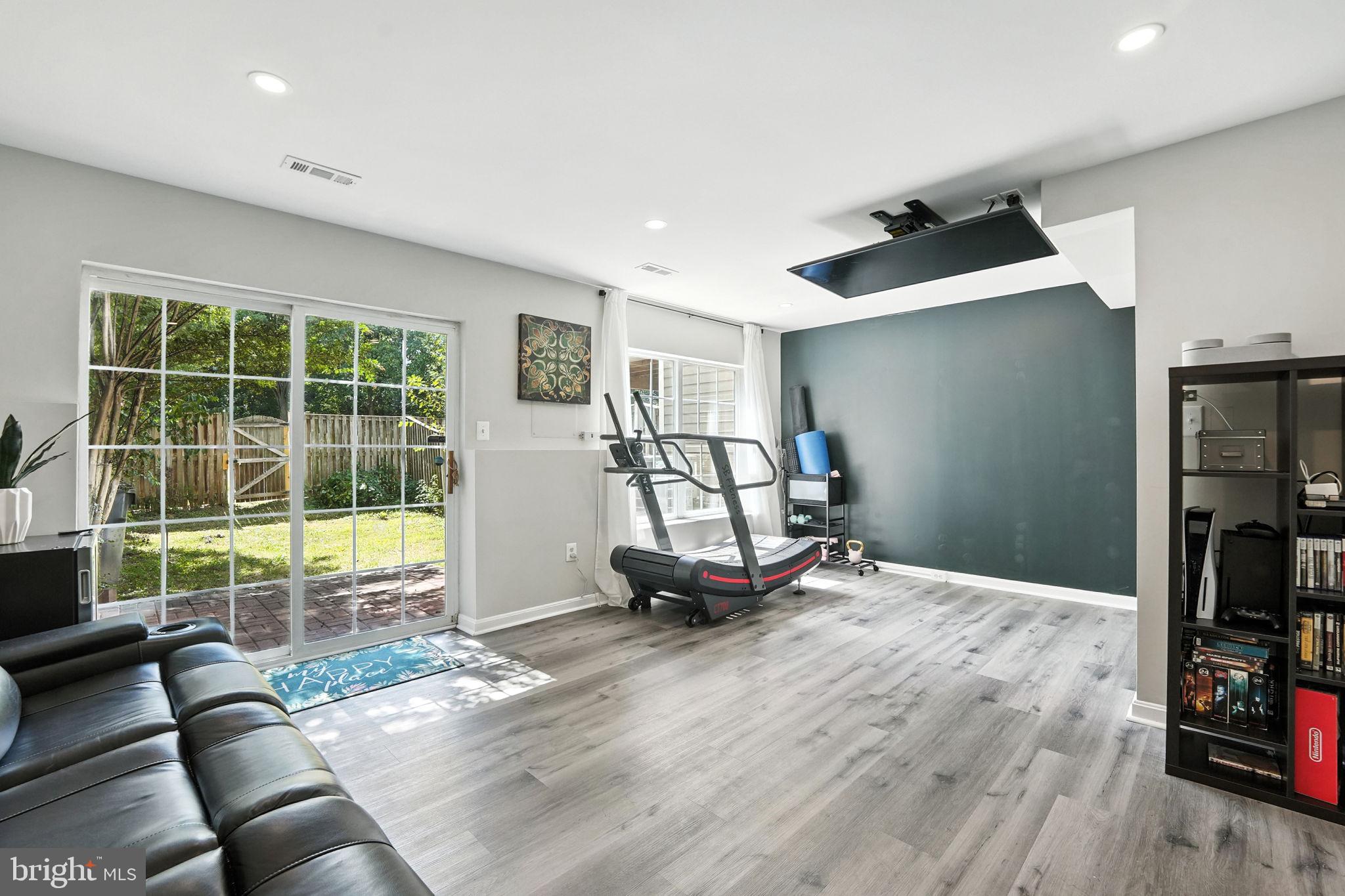 10267 MAGNOLIA GROVE DRIVE