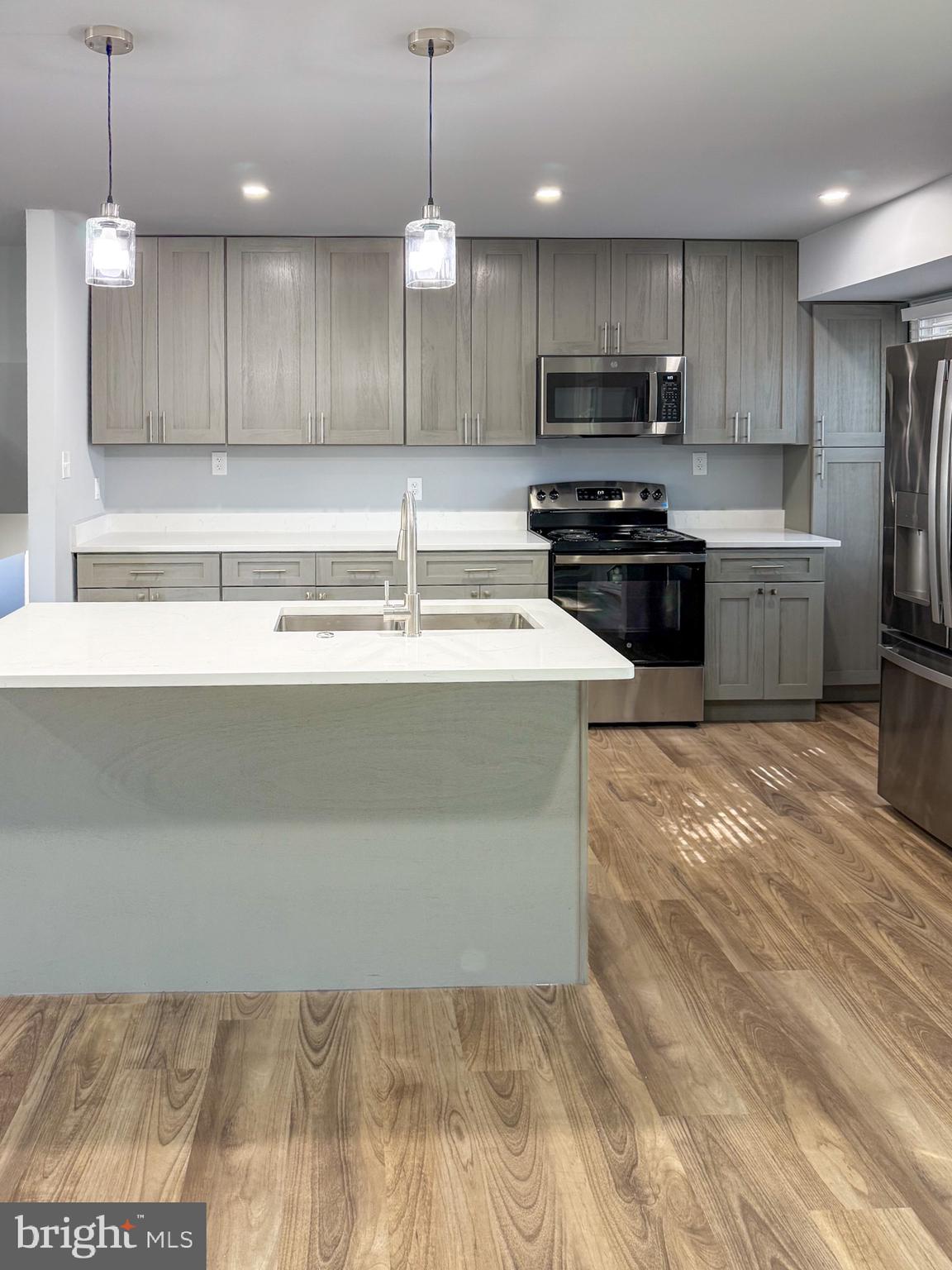 9274 BAYBERRY AVENUE