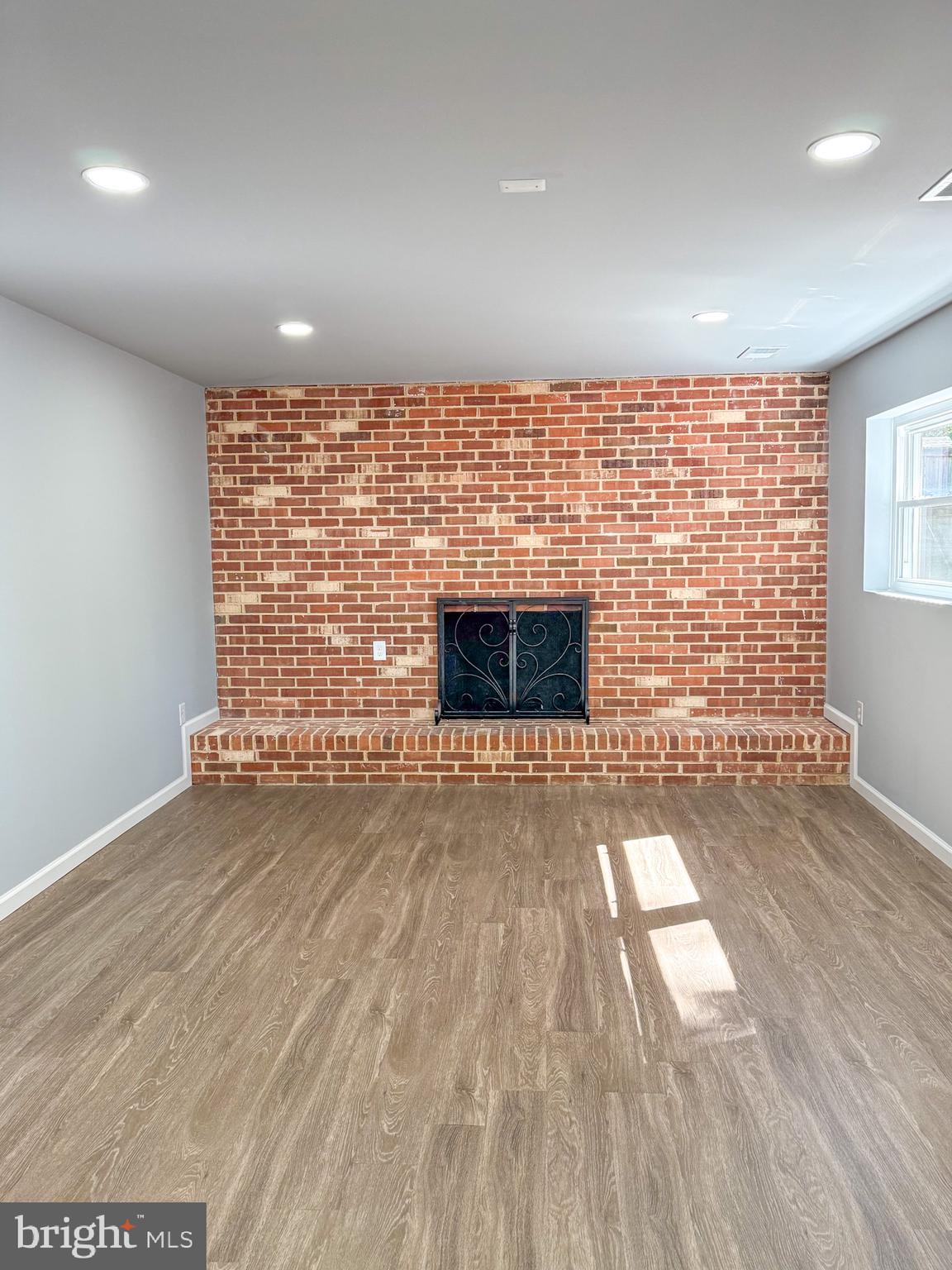 9274 BAYBERRY AVENUE