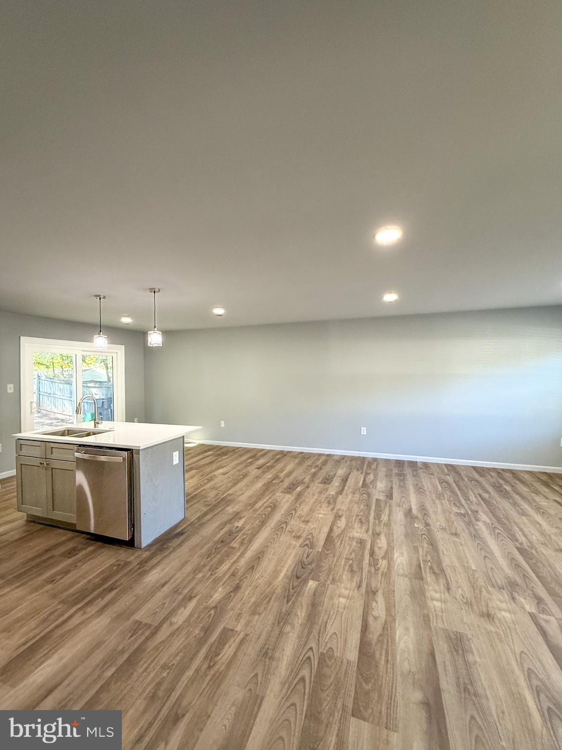 9274 BAYBERRY AVENUE