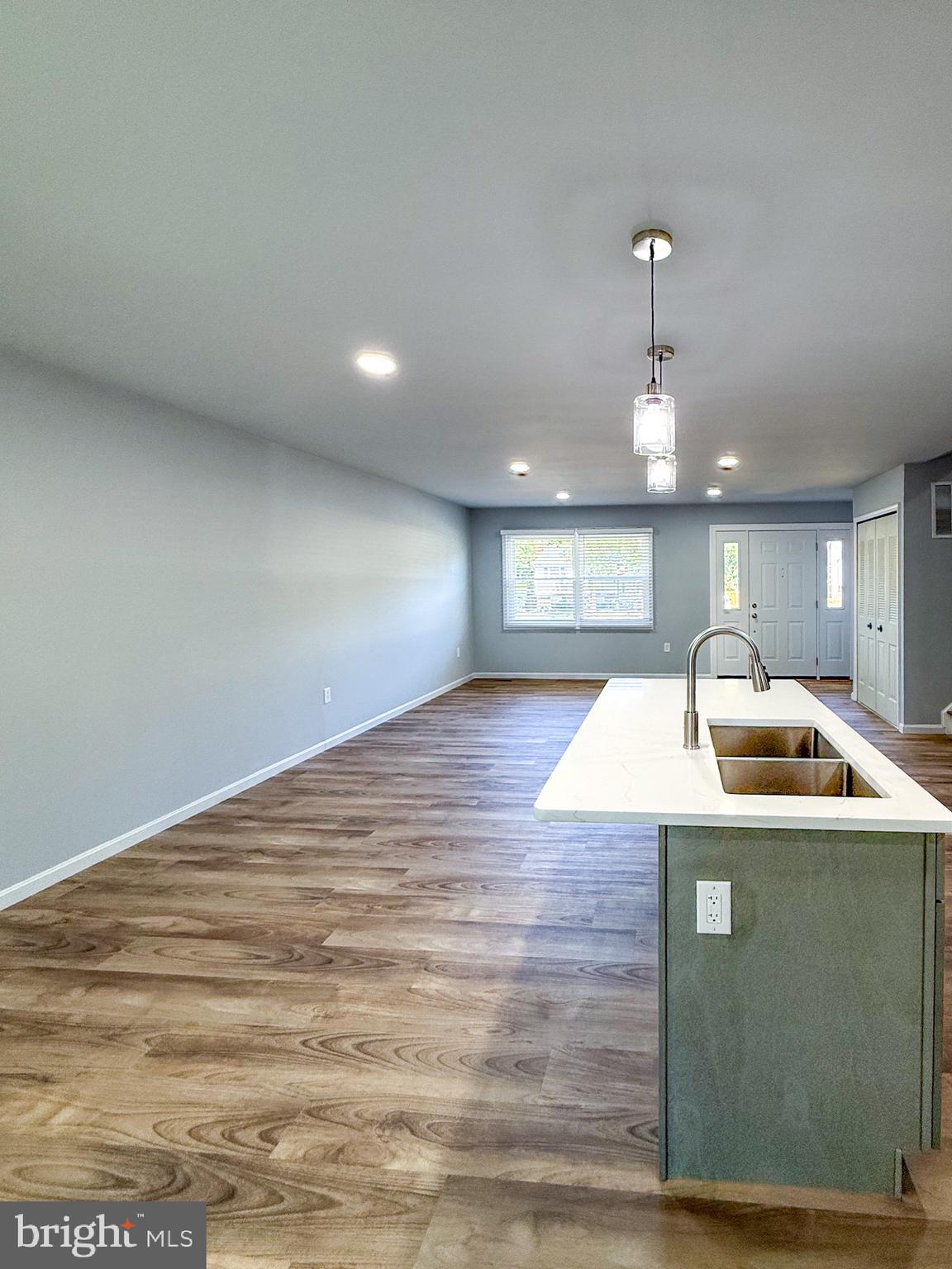 9274 BAYBERRY AVENUE