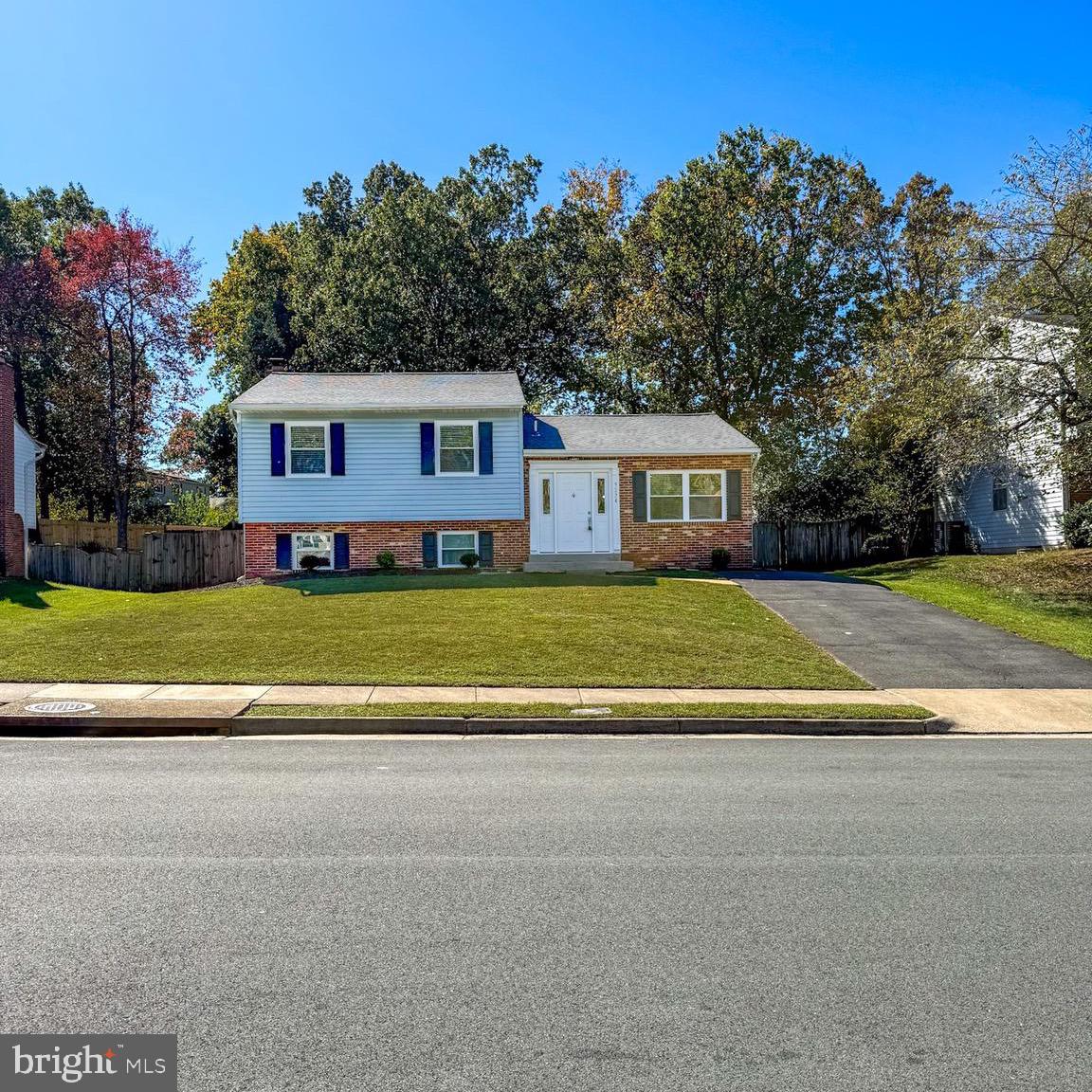 9274 BAYBERRY AVENUE