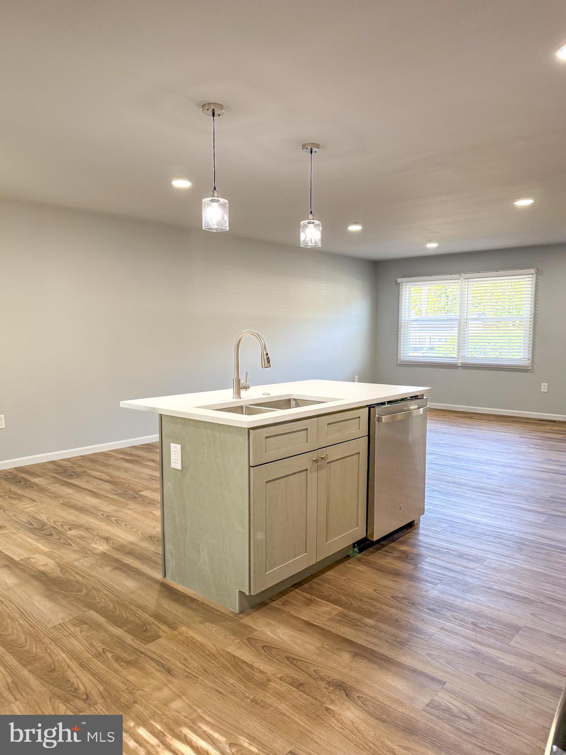 9274 BAYBERRY AVENUE