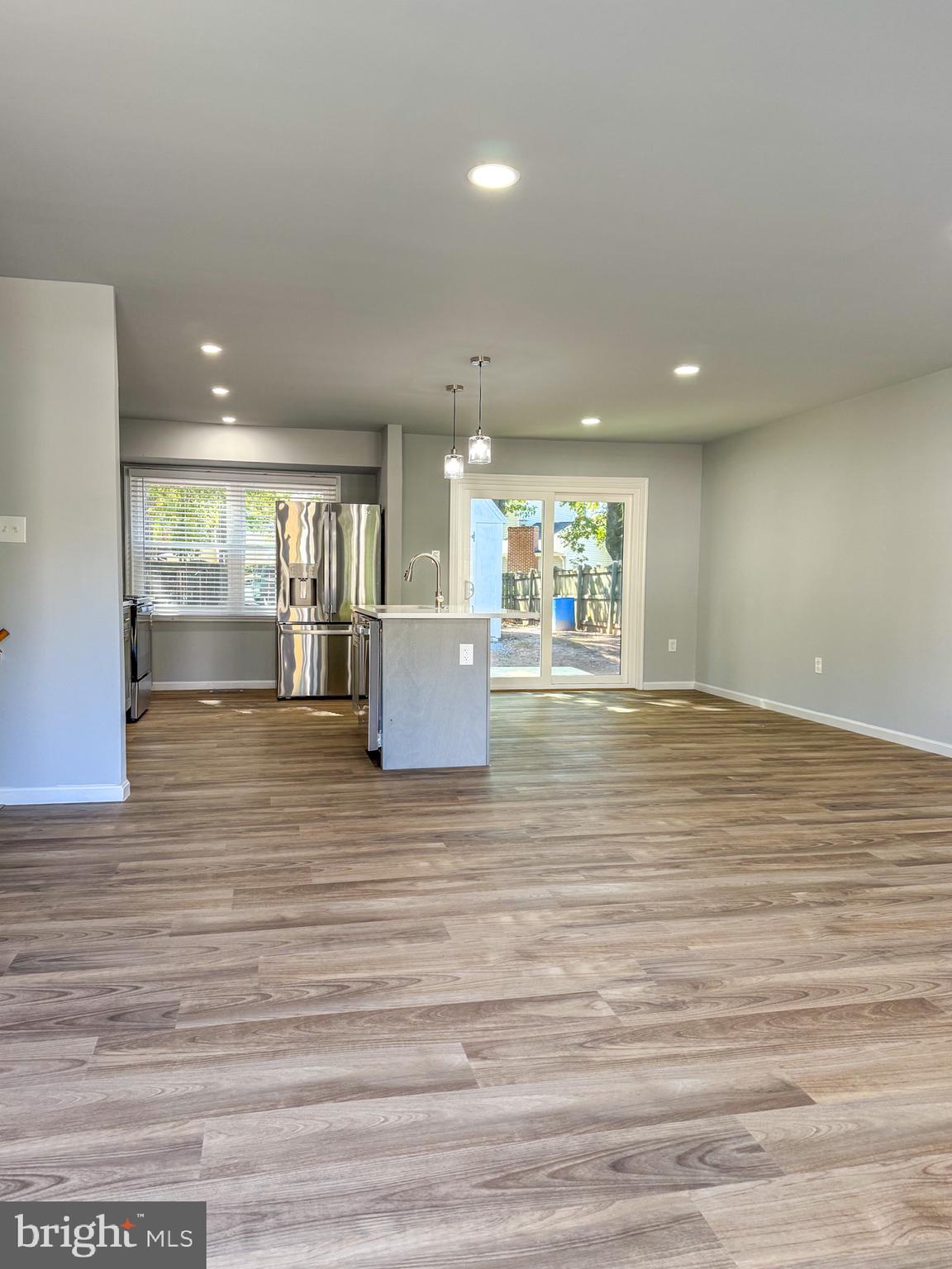 9274 BAYBERRY AVENUE