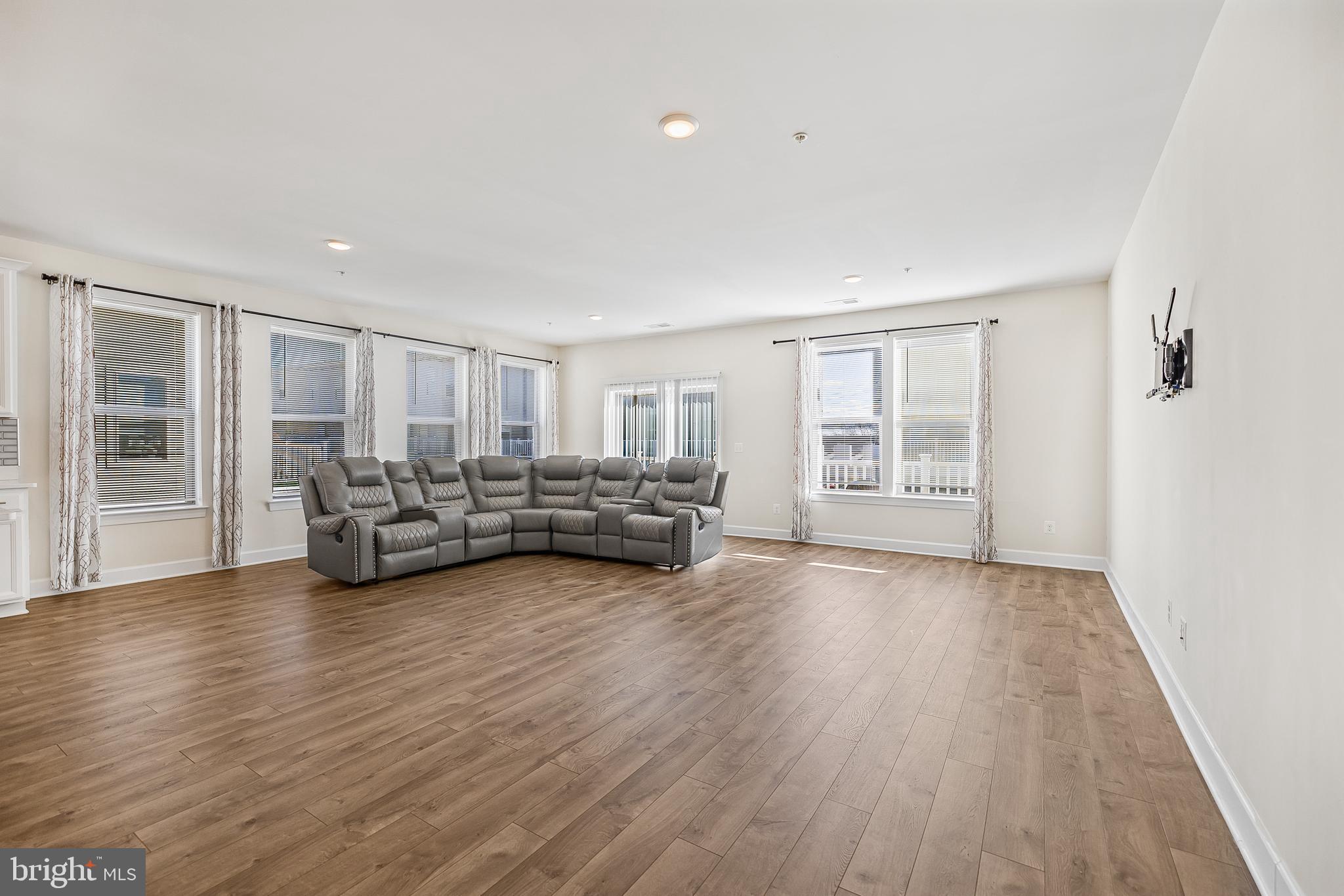 10436 RATCLIFFE TRAIL