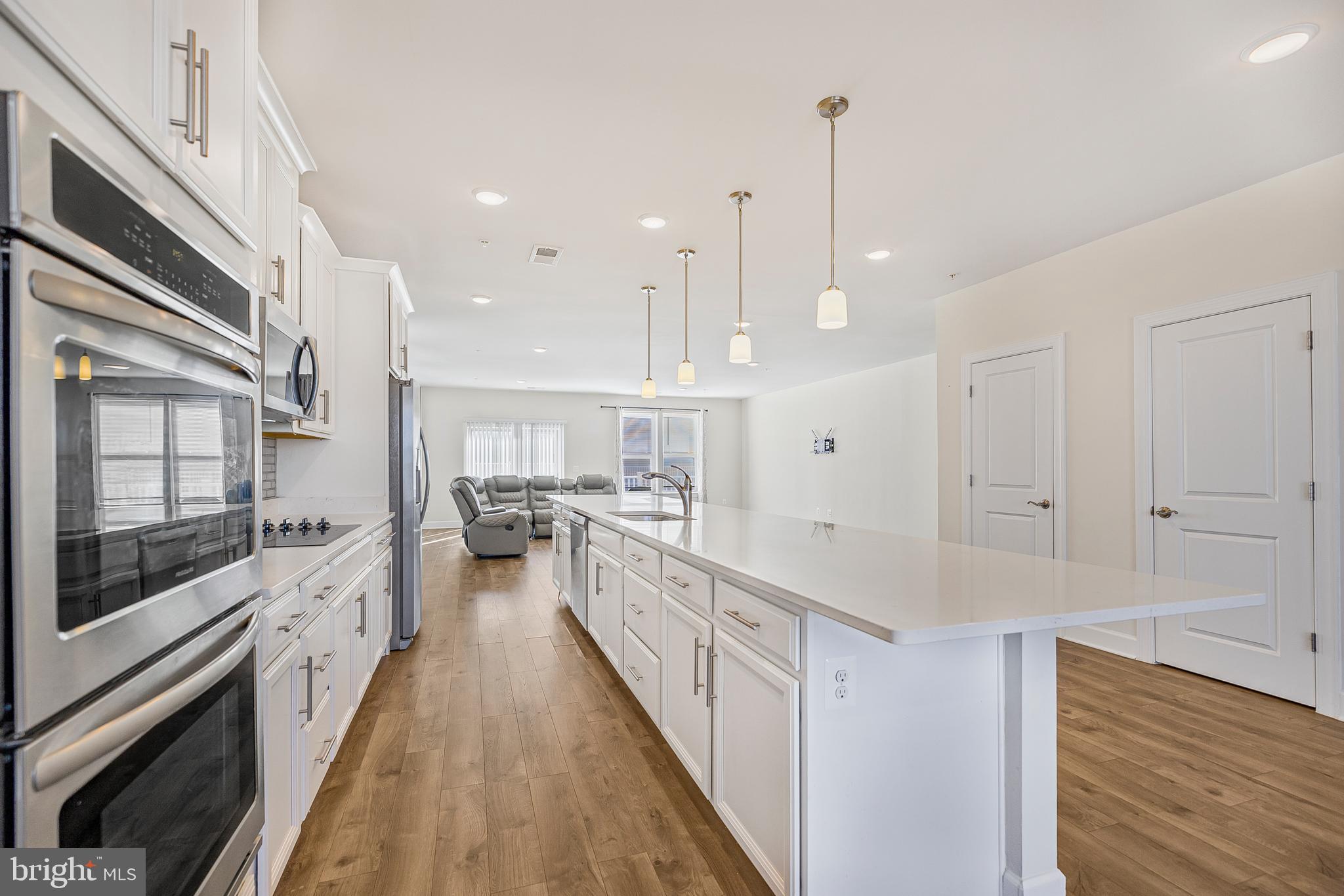 10436 RATCLIFFE TRAIL