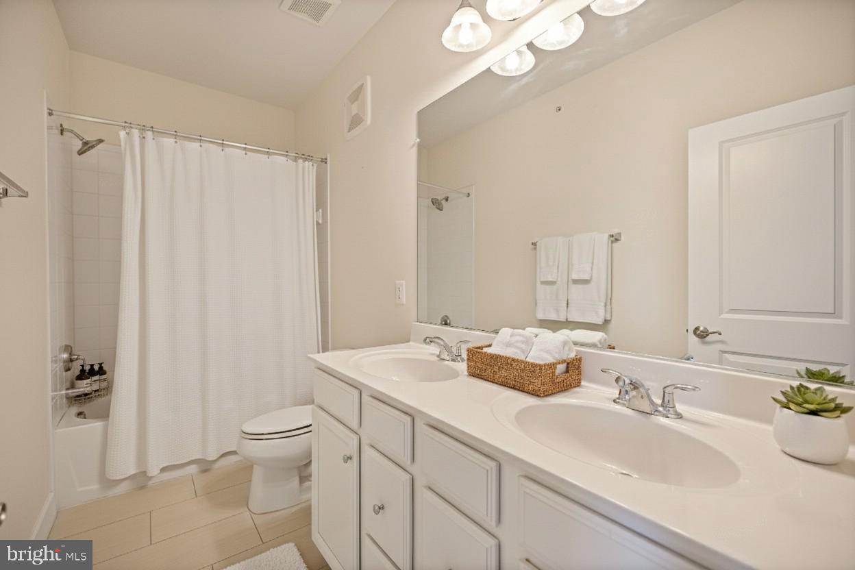 10436 RATCLIFFE TRAIL