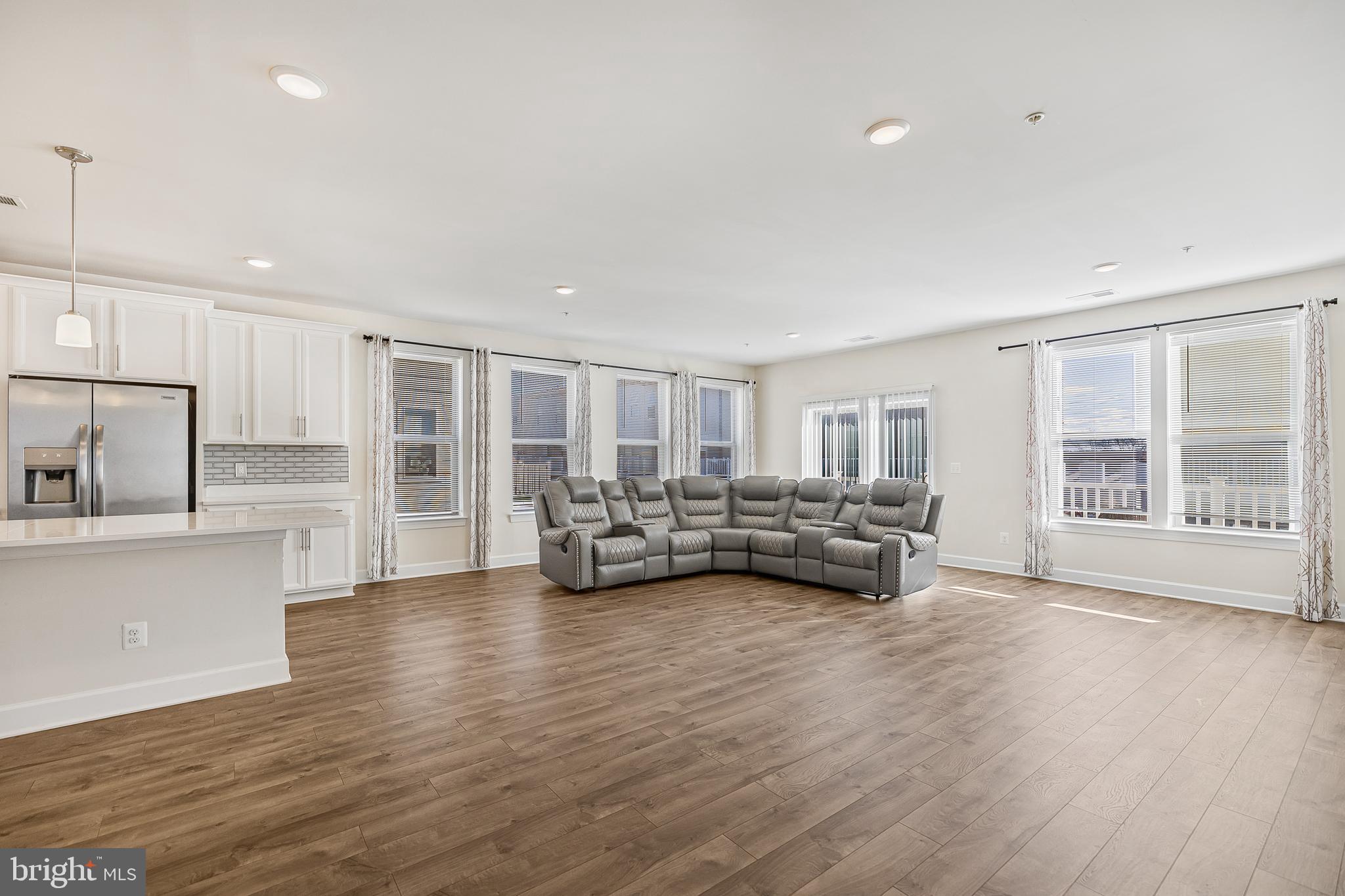 10436 RATCLIFFE TRAIL