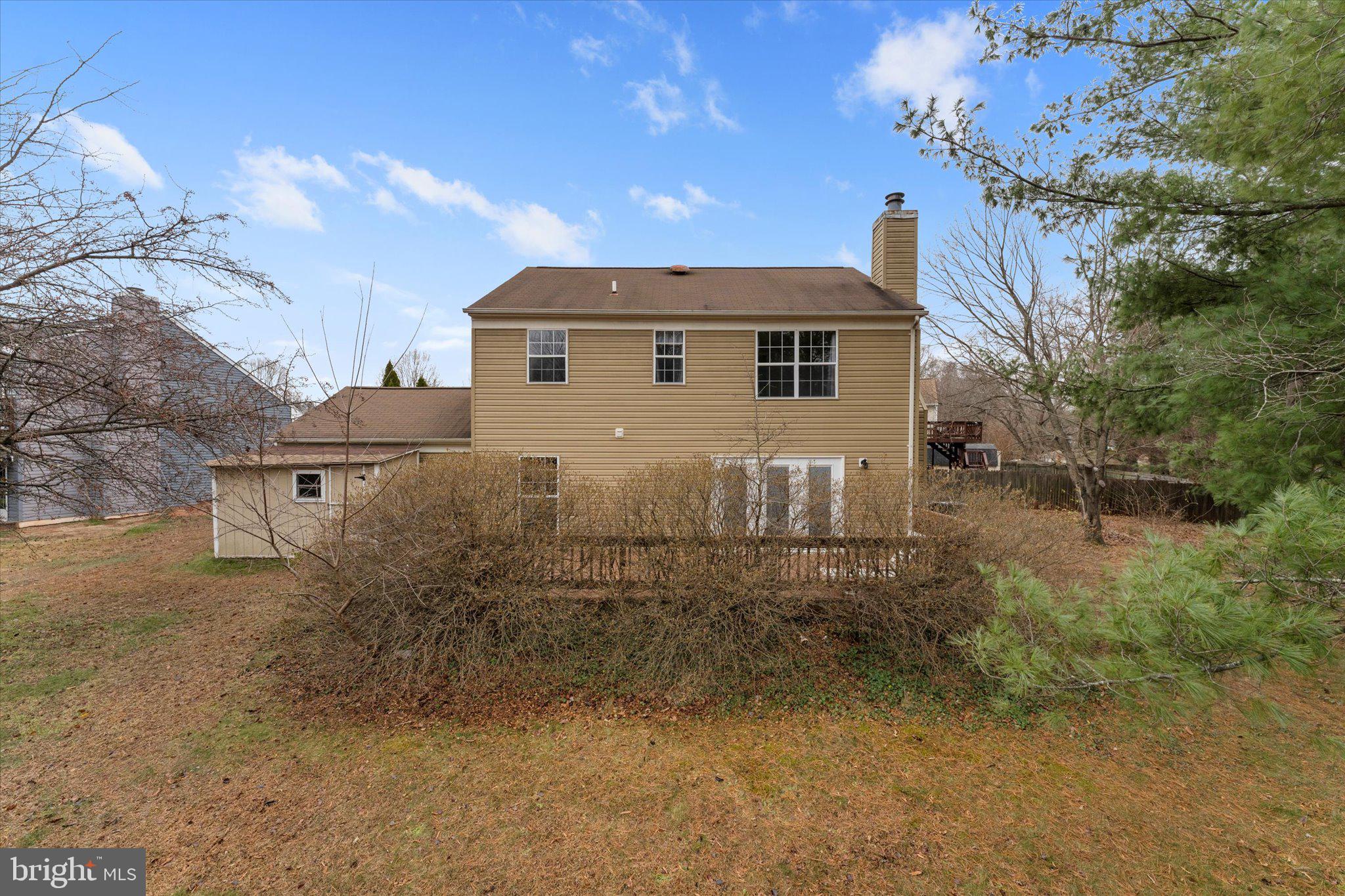 10140 FOREST HILL CIRCLE