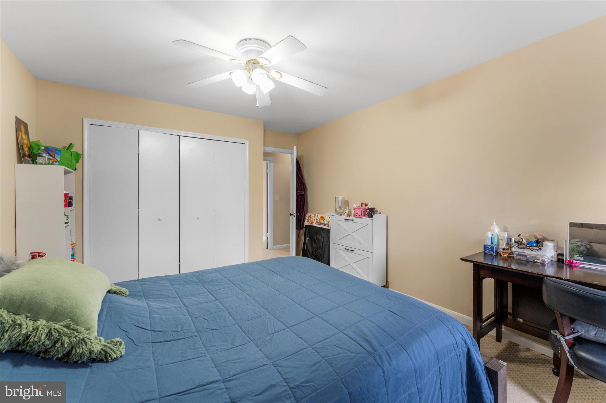 10140 FOREST HILL CIRCLE