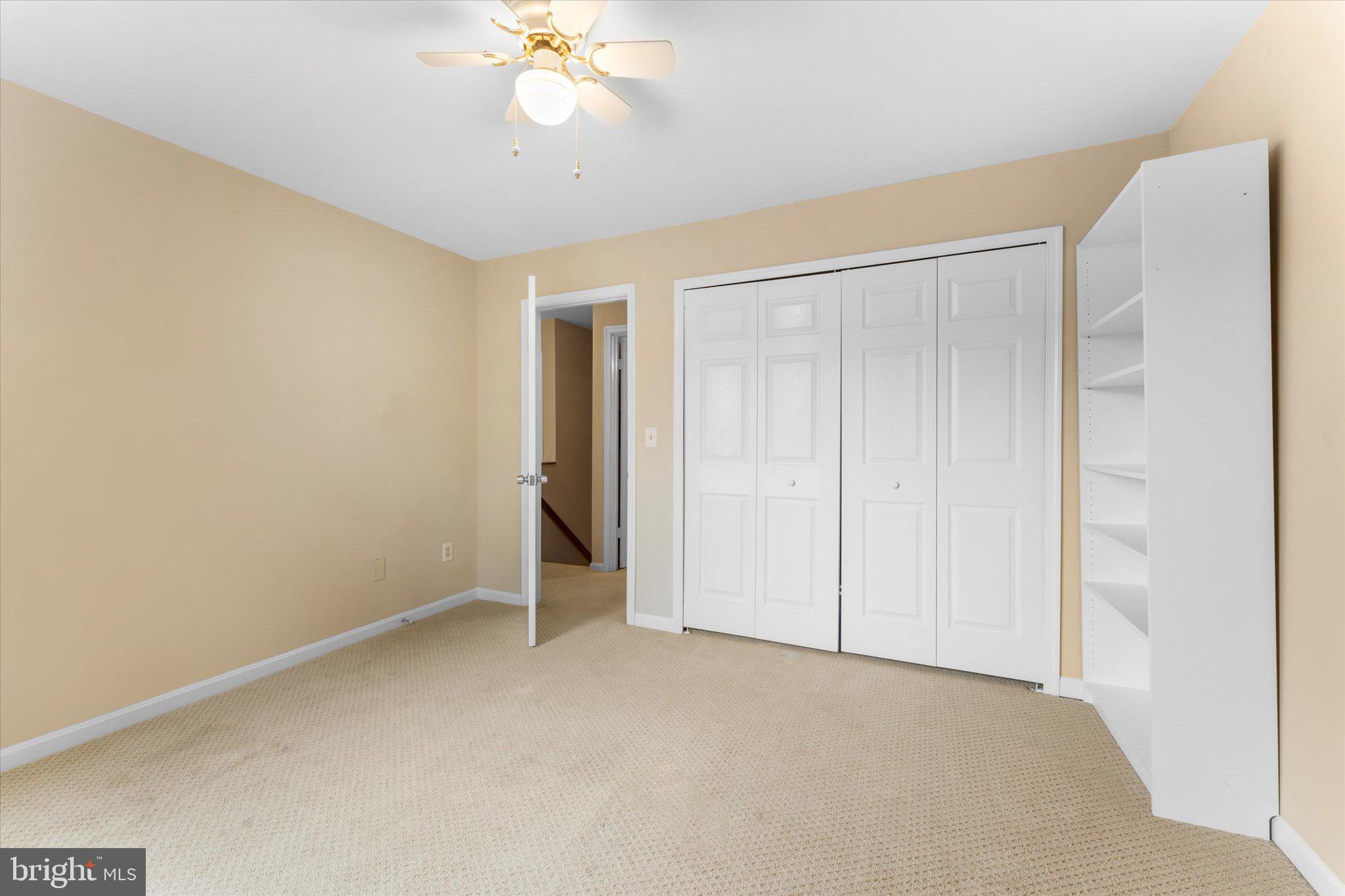 10140 FOREST HILL CIRCLE