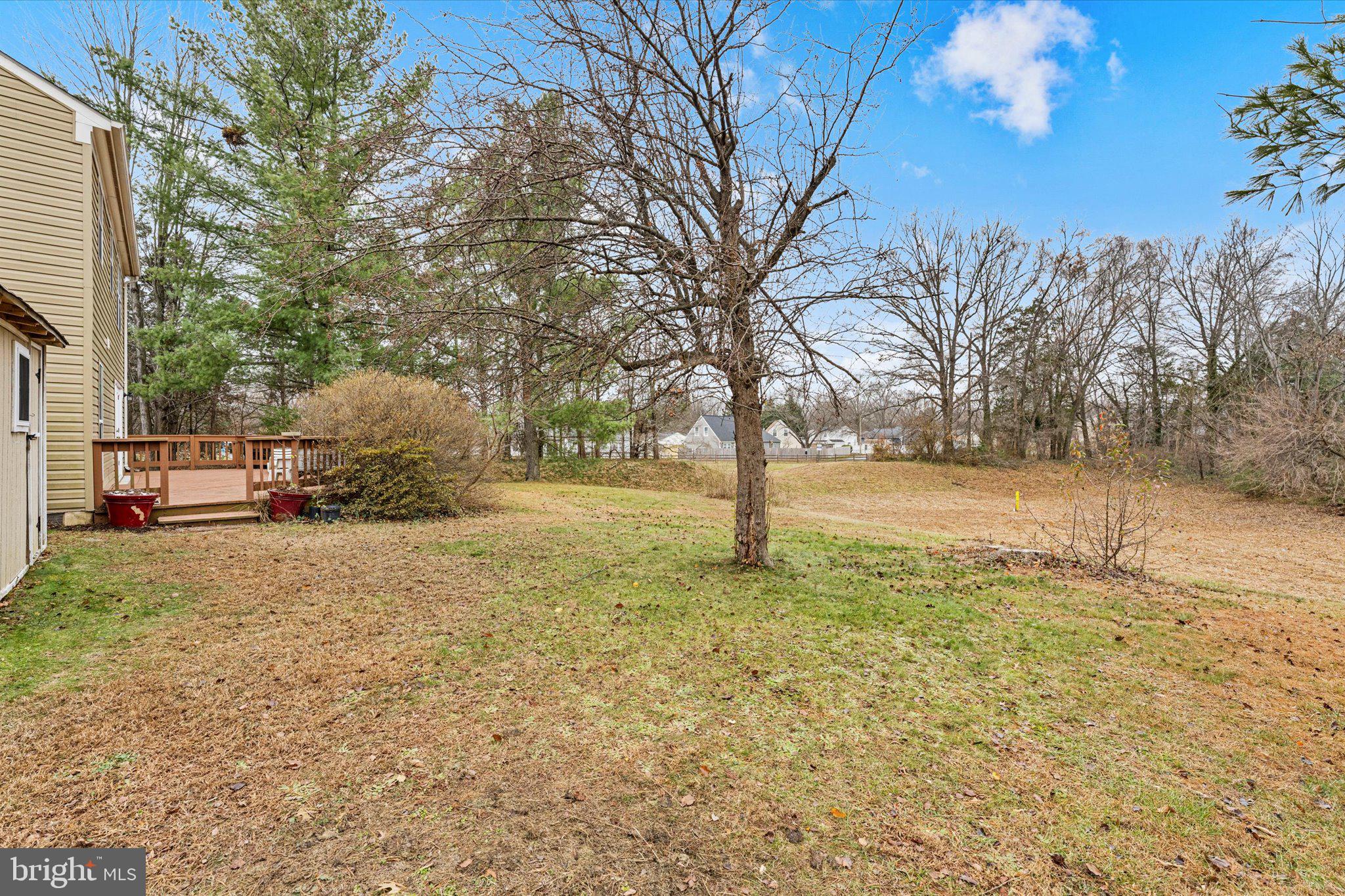 10140 FOREST HILL CIRCLE