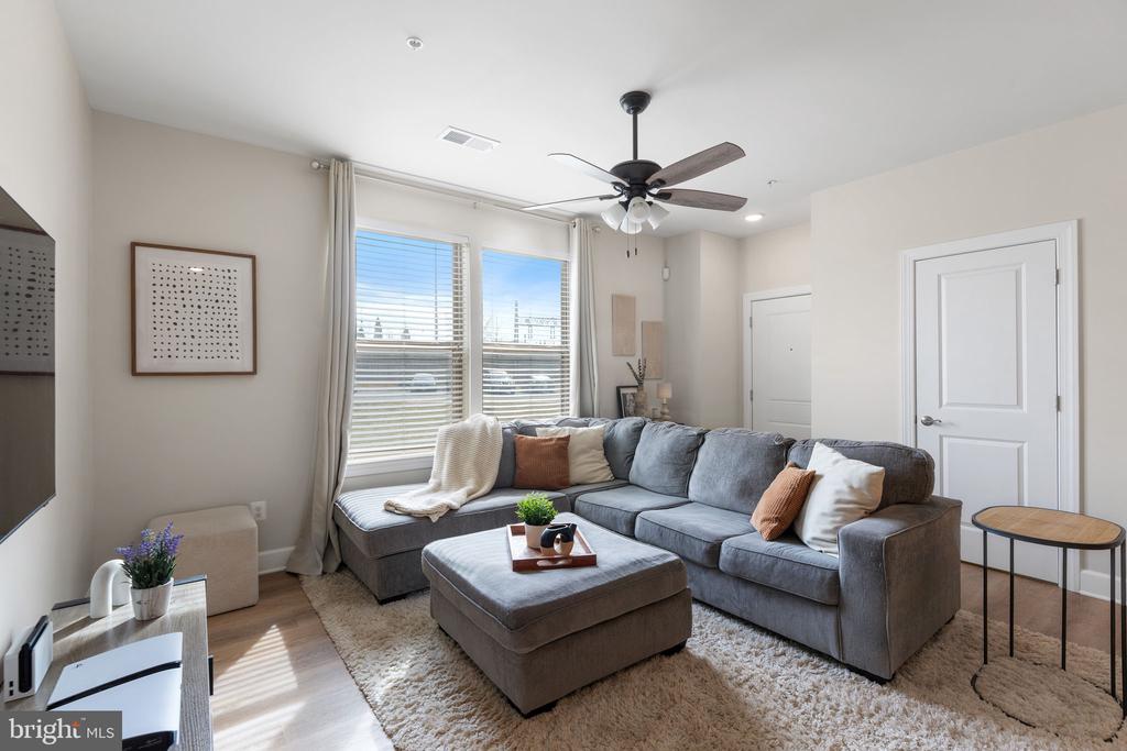10439 RATCLIFFE TRAIL