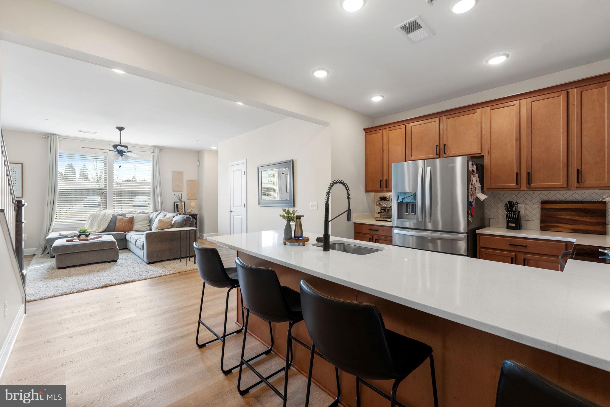 10439 RATCLIFFE TRAIL