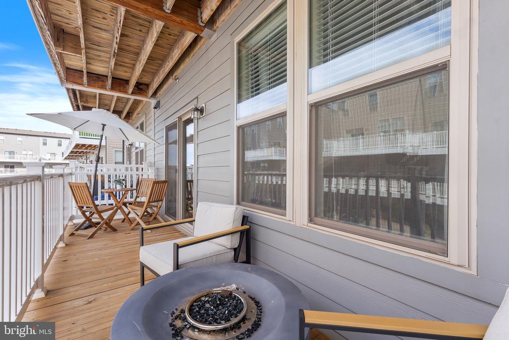10439 RATCLIFFE TRAIL