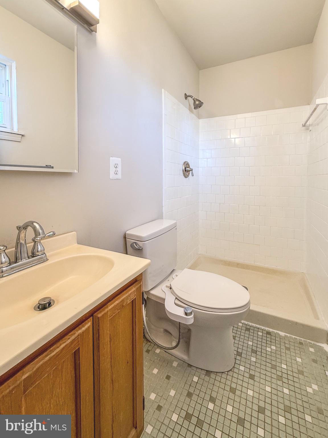 9212 LANDGREEN STREET