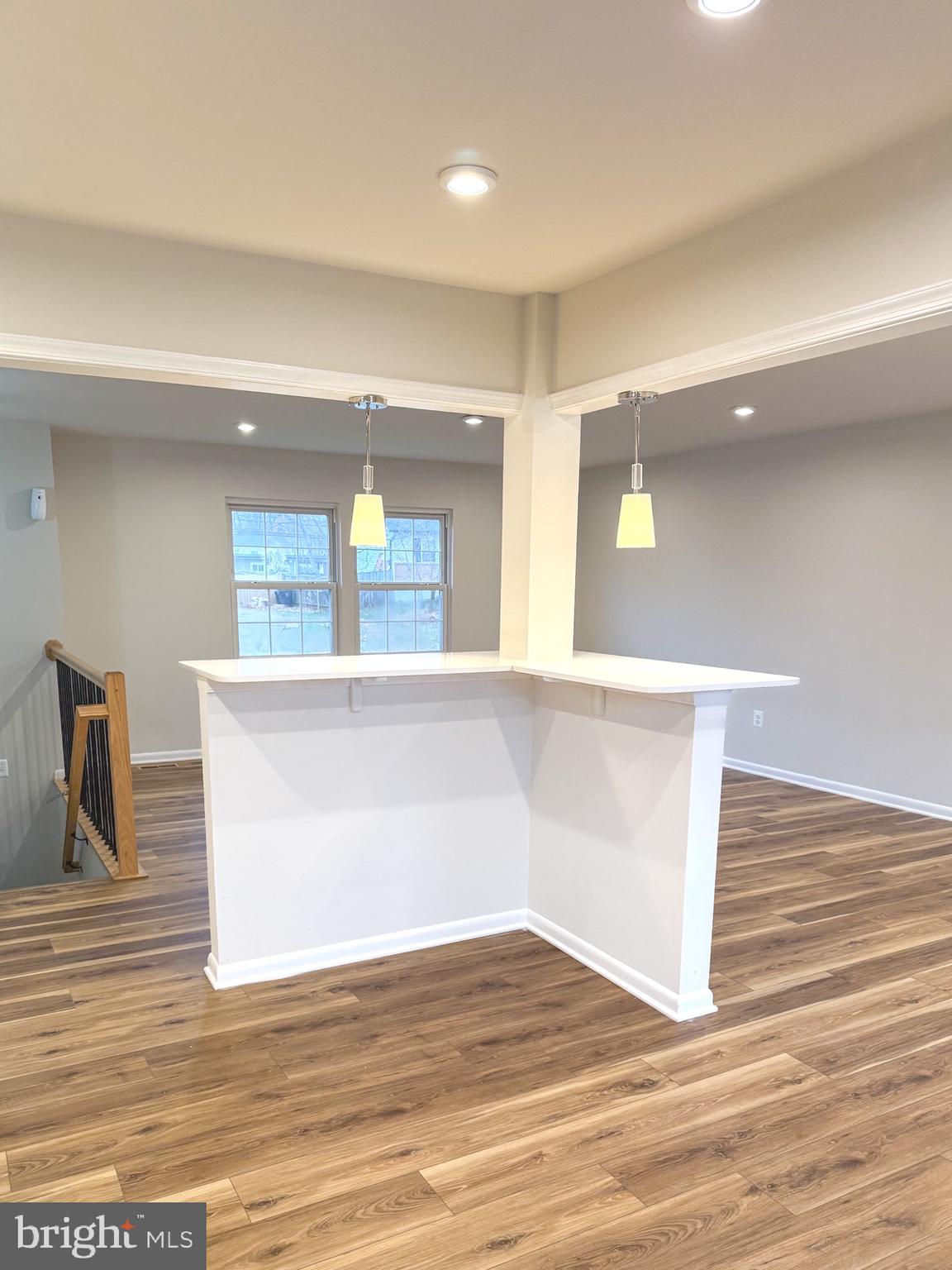 9212 LANDGREEN STREET