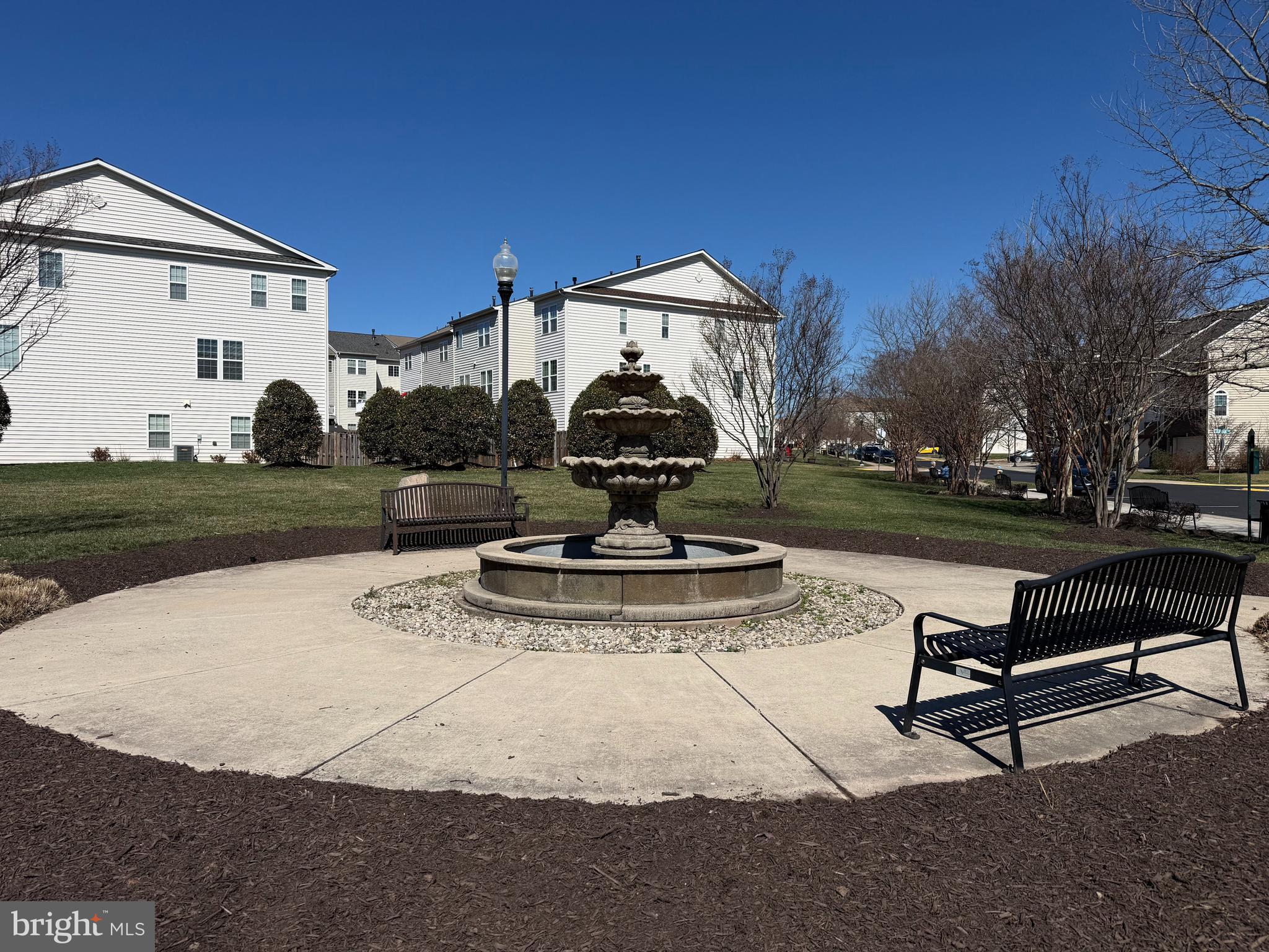 10226 FOUNTAIN CIRCLE