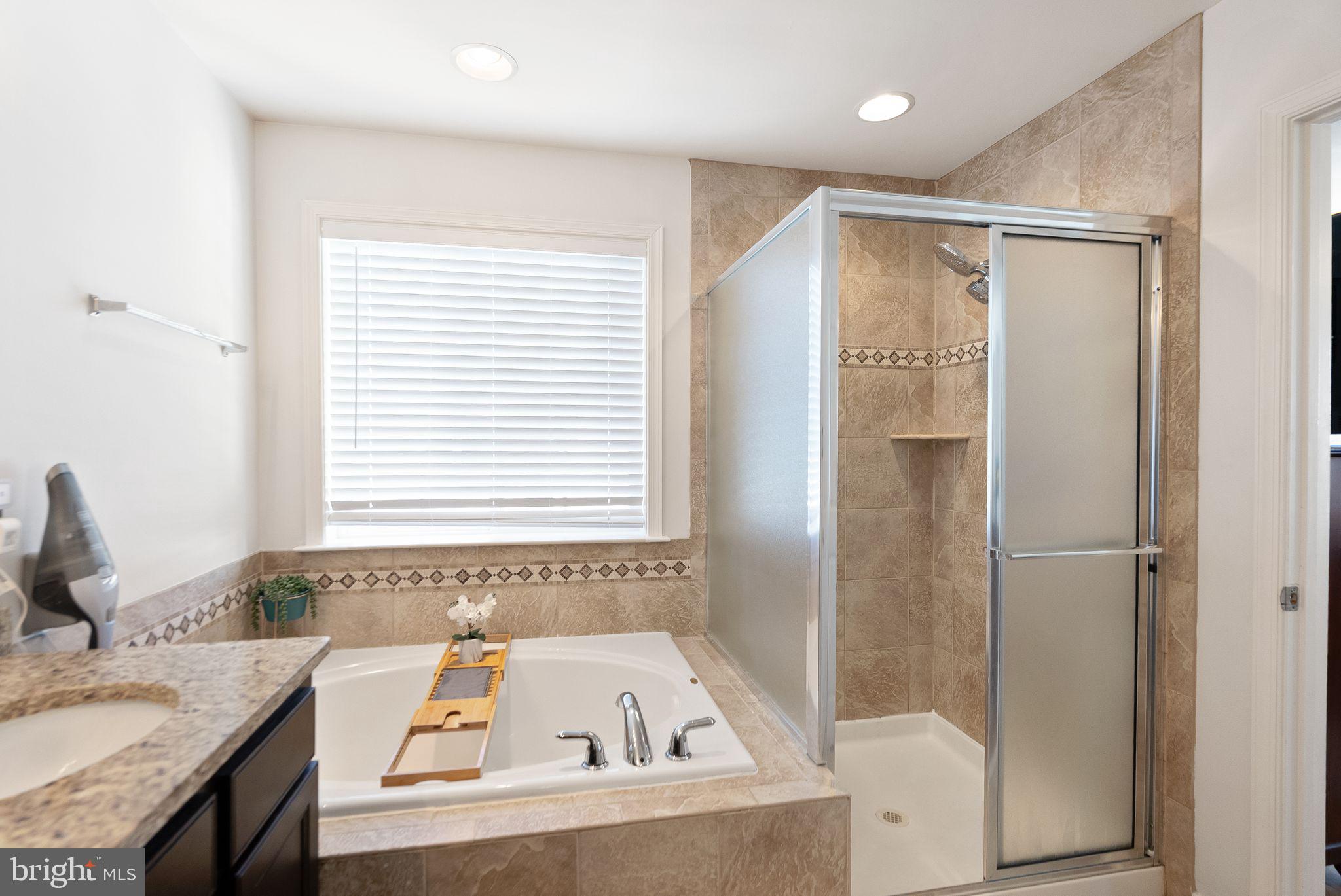 10226 FOUNTAIN CIRCLE